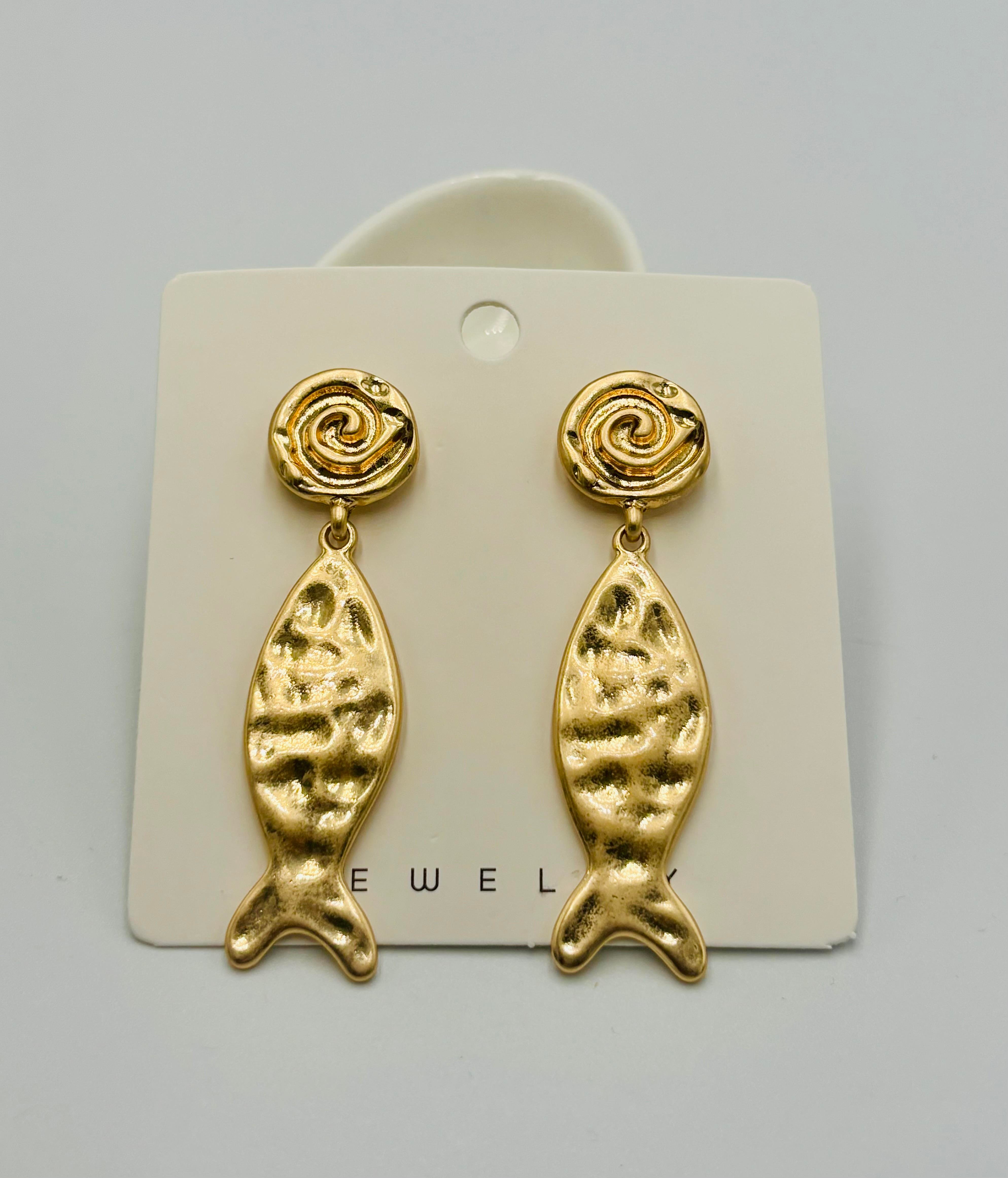 Gold Sallantılı Büyük Balık Küpe