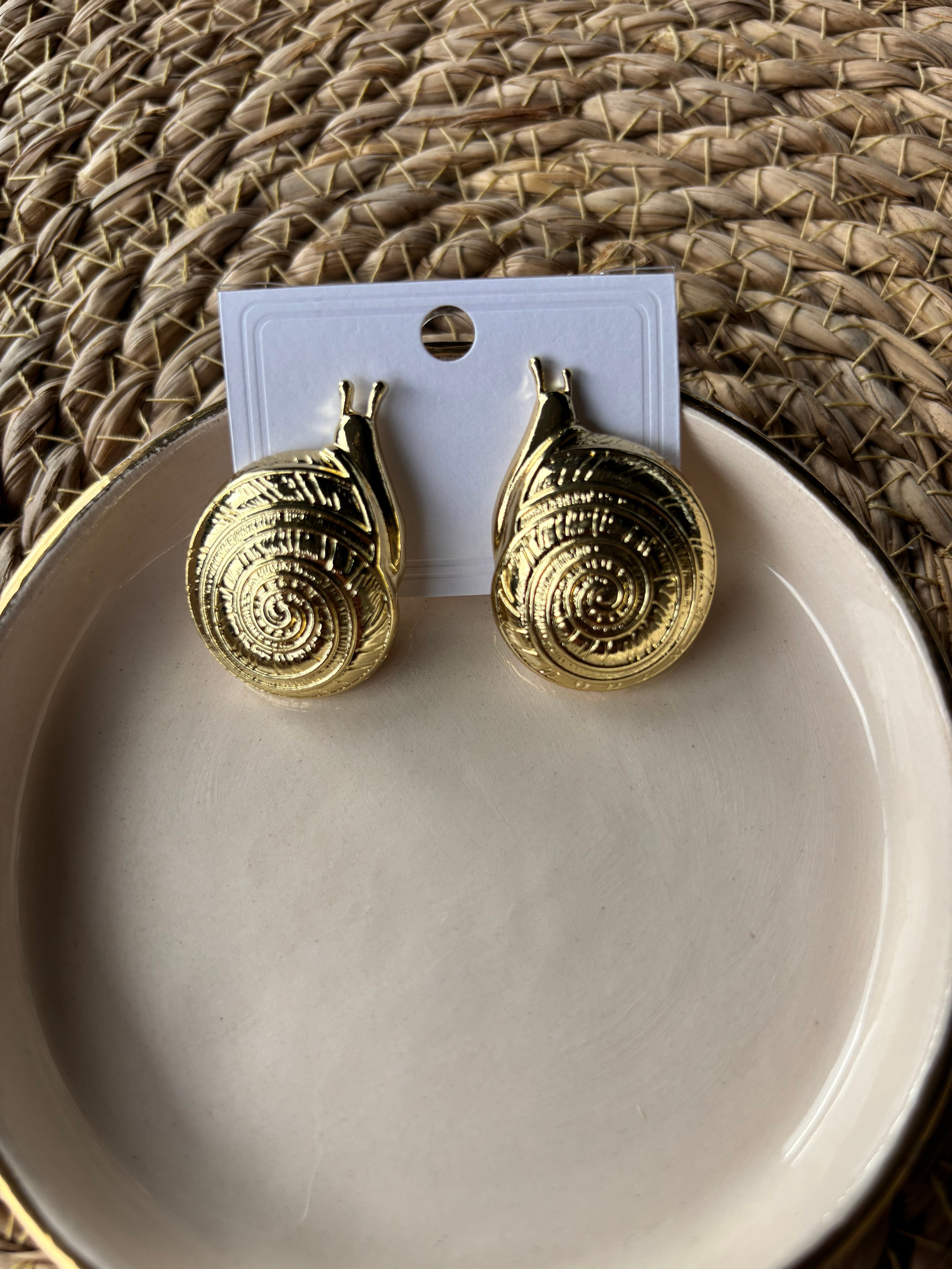Gold Salyangoz Küpe