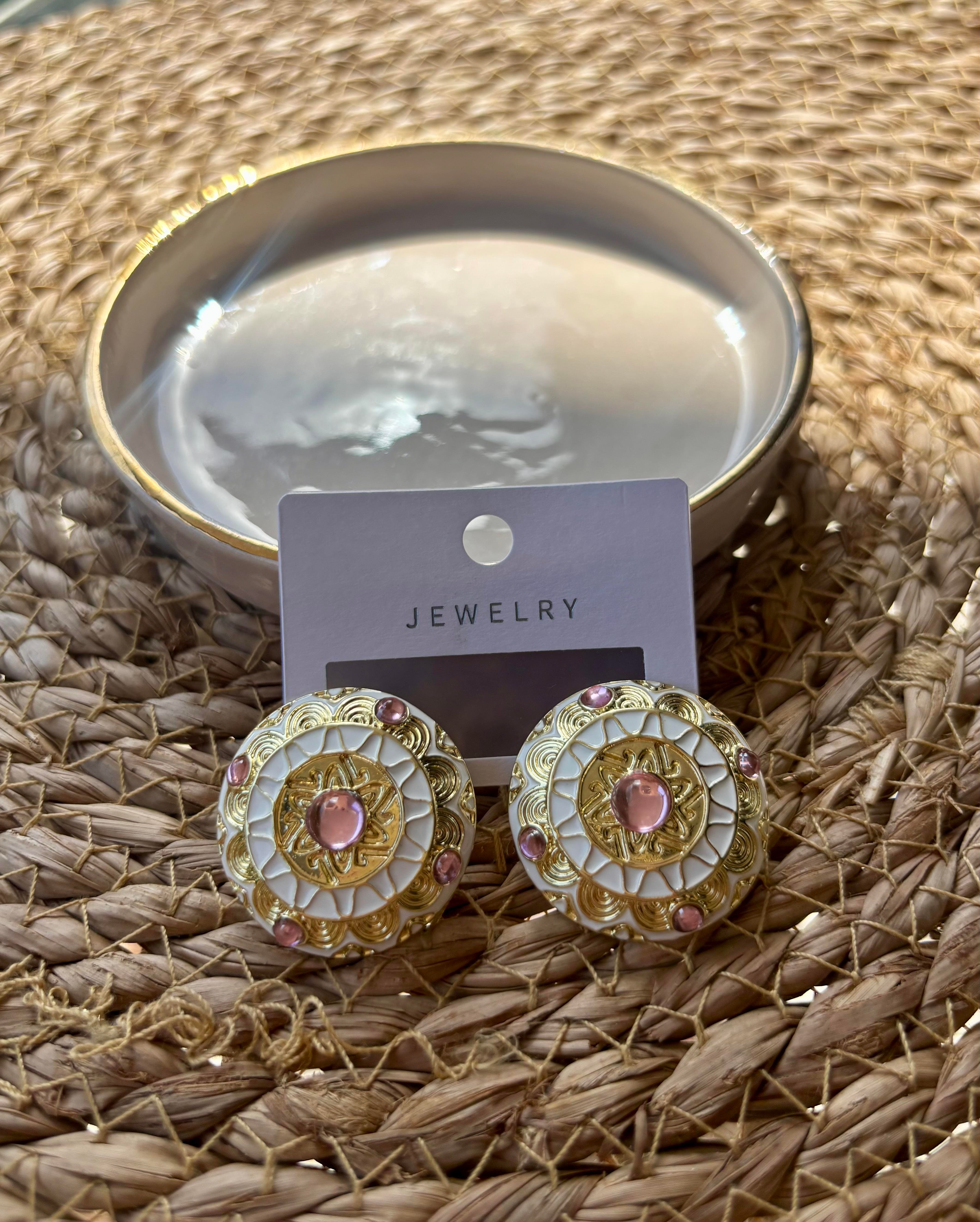 Gold Yuvarlak Pembe Taşlı Küpe