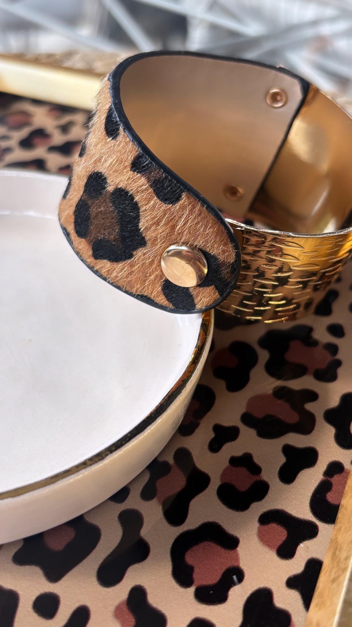Leopar Desenli Kelepçe Bileklik