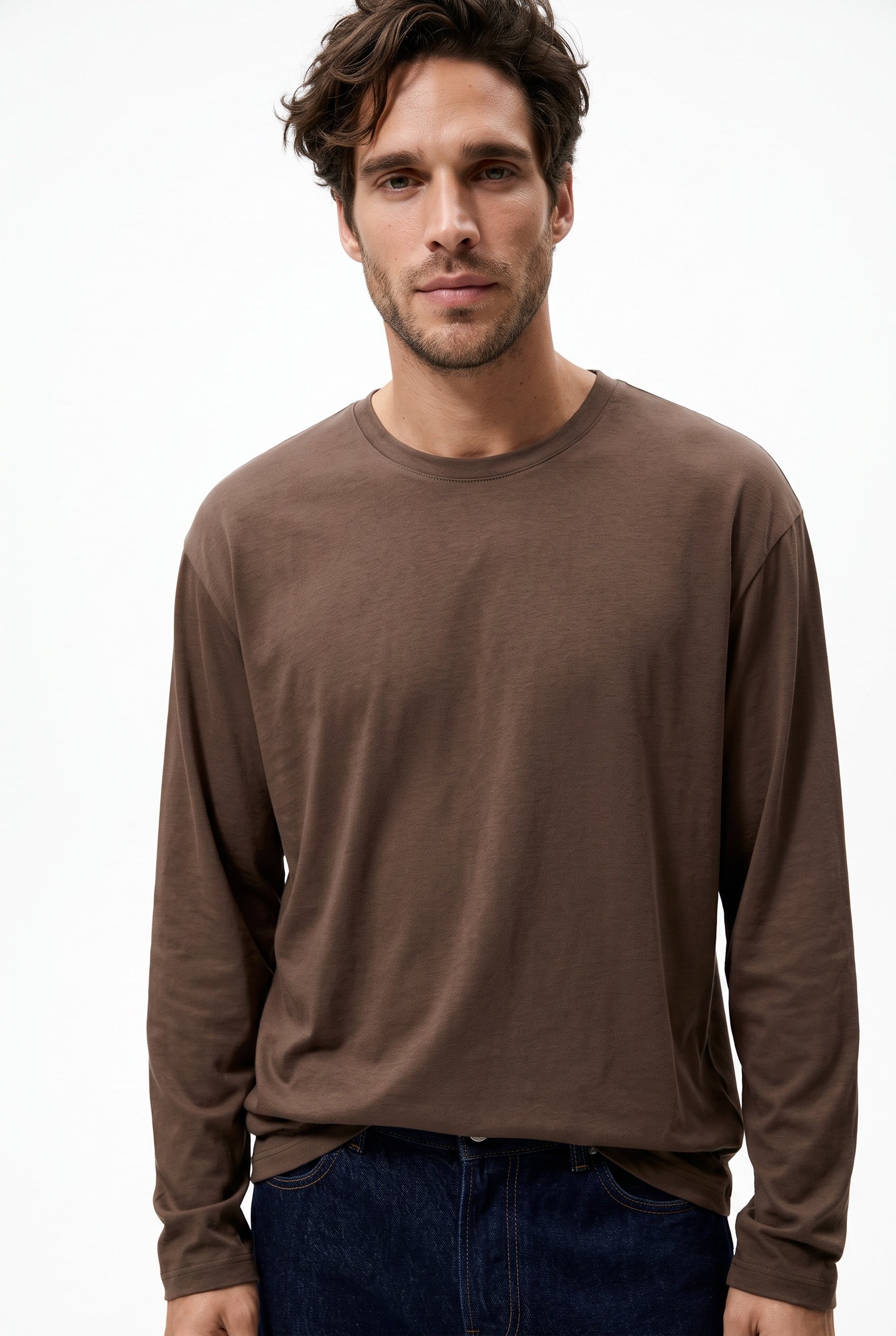 Noir Essential Long Sleeve Tee