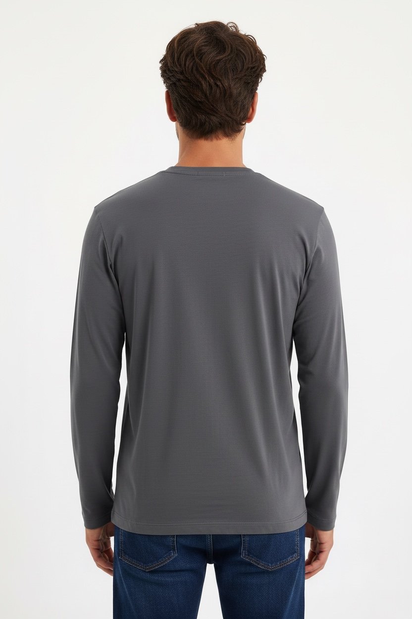 Noir Essential Long Sleeve Tee