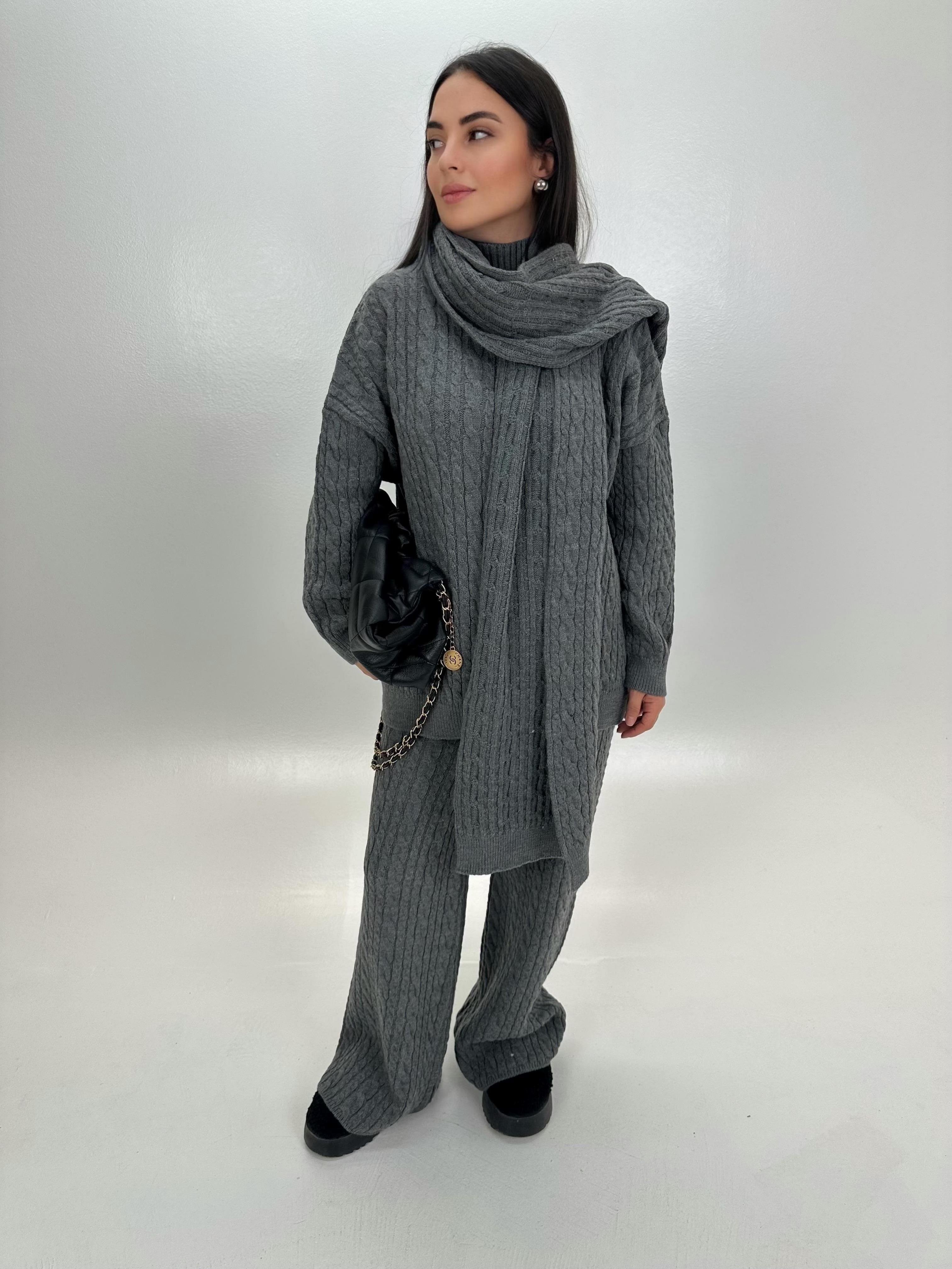 ANTRASİT ATKILI MARKA MODEL TRİKO TAKIM