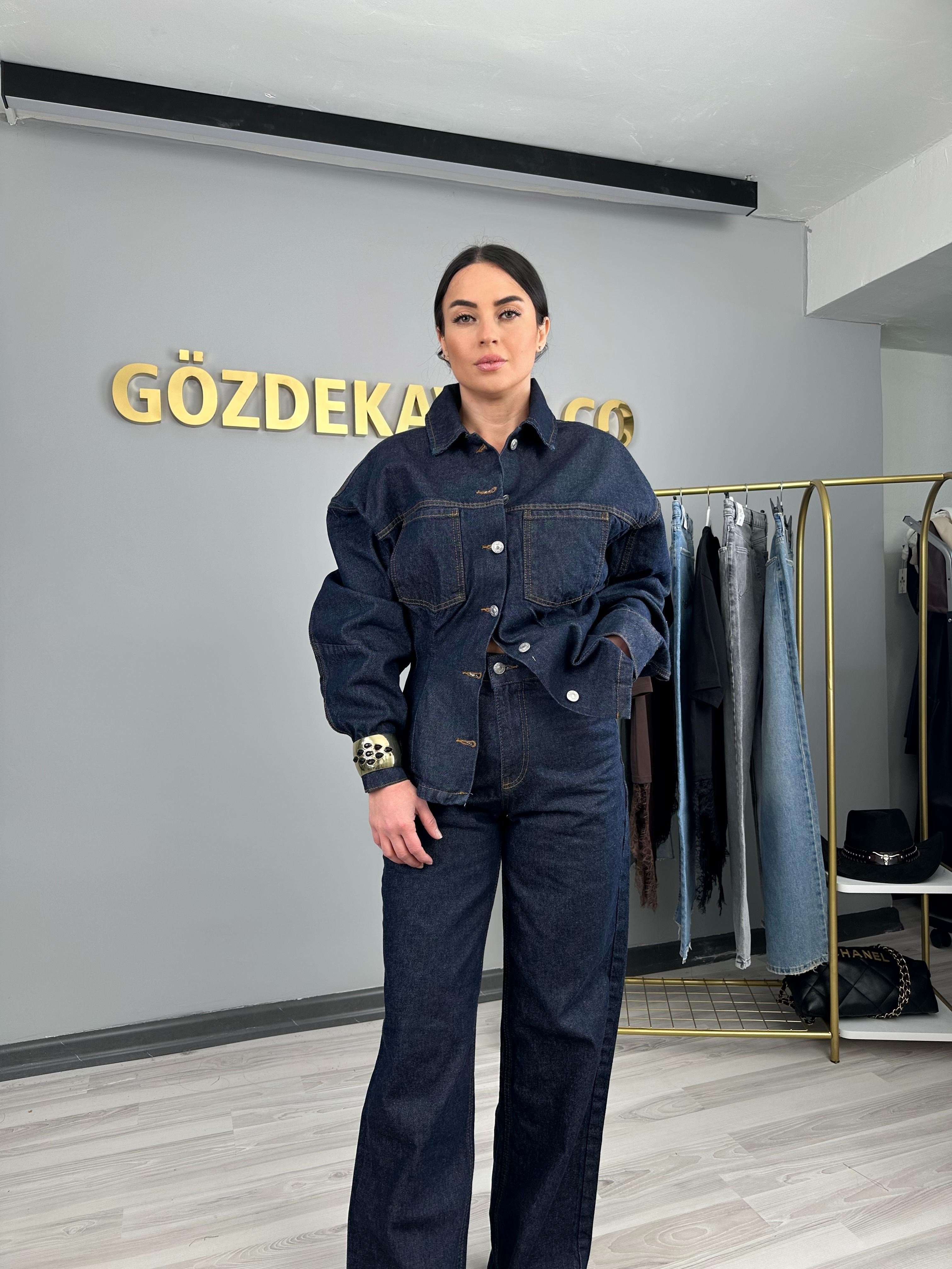 BELDEN OTURTMALI DENİM TAKIM