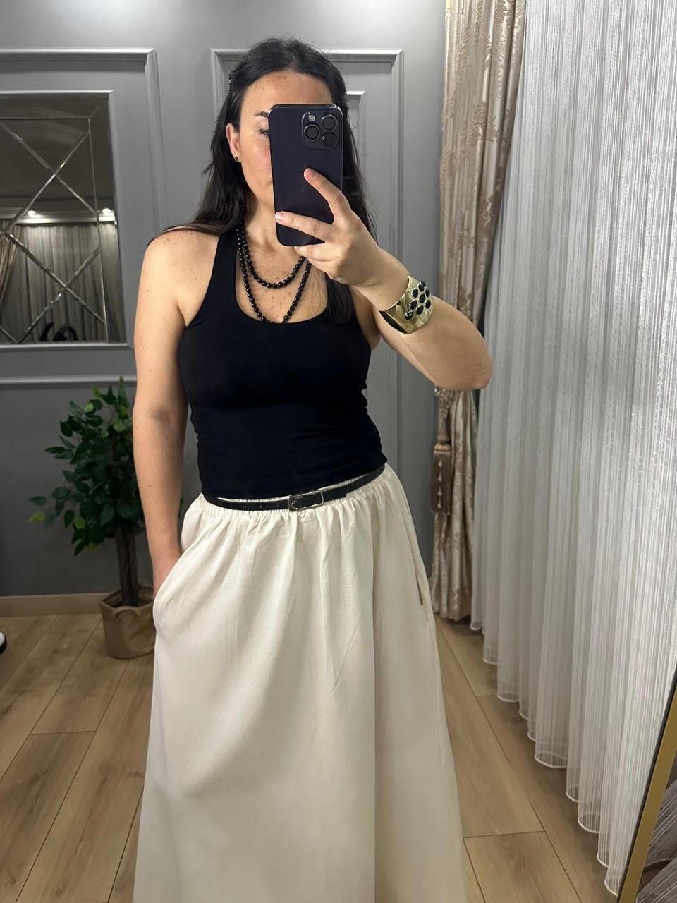 BOYUNDAN GEÇMELİ SİYAH BLUZ