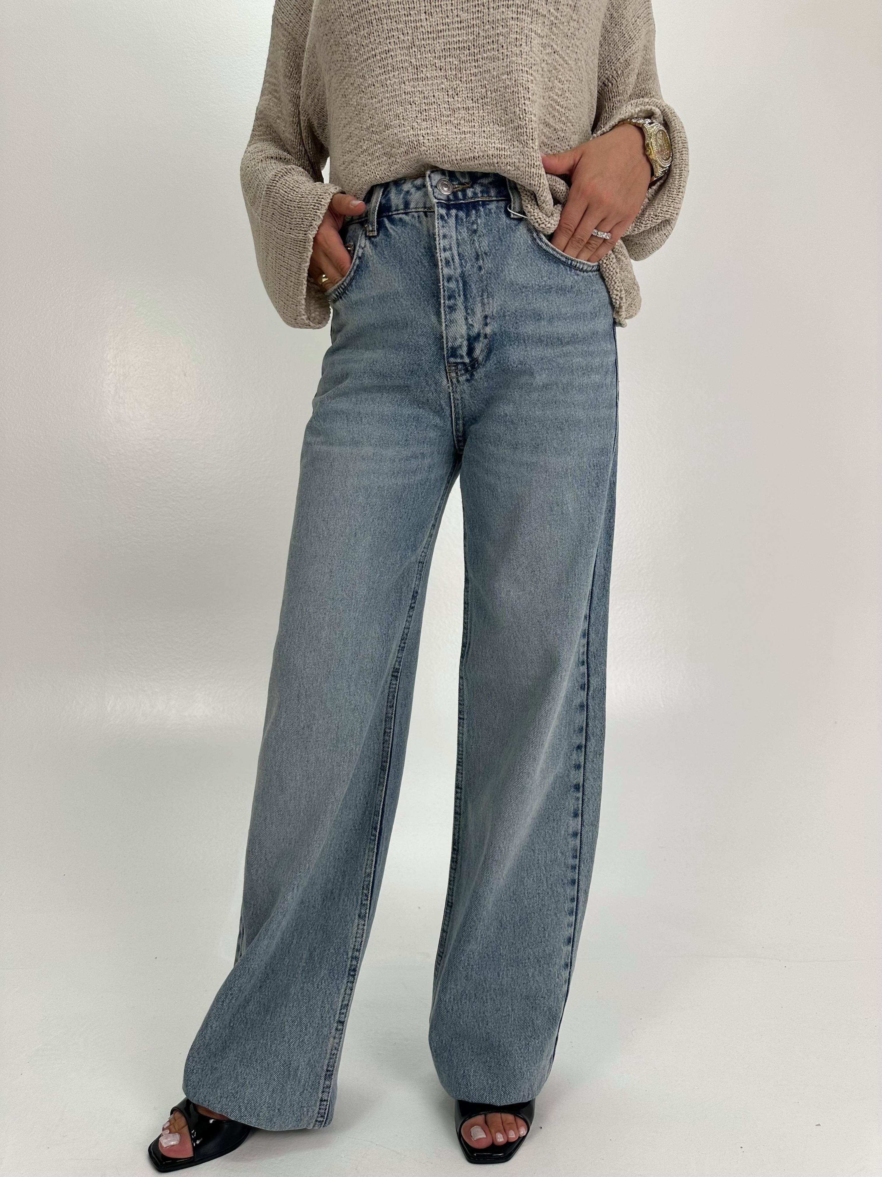 YIKMALI  KESİK PAÇA STRAİGHT JEAN