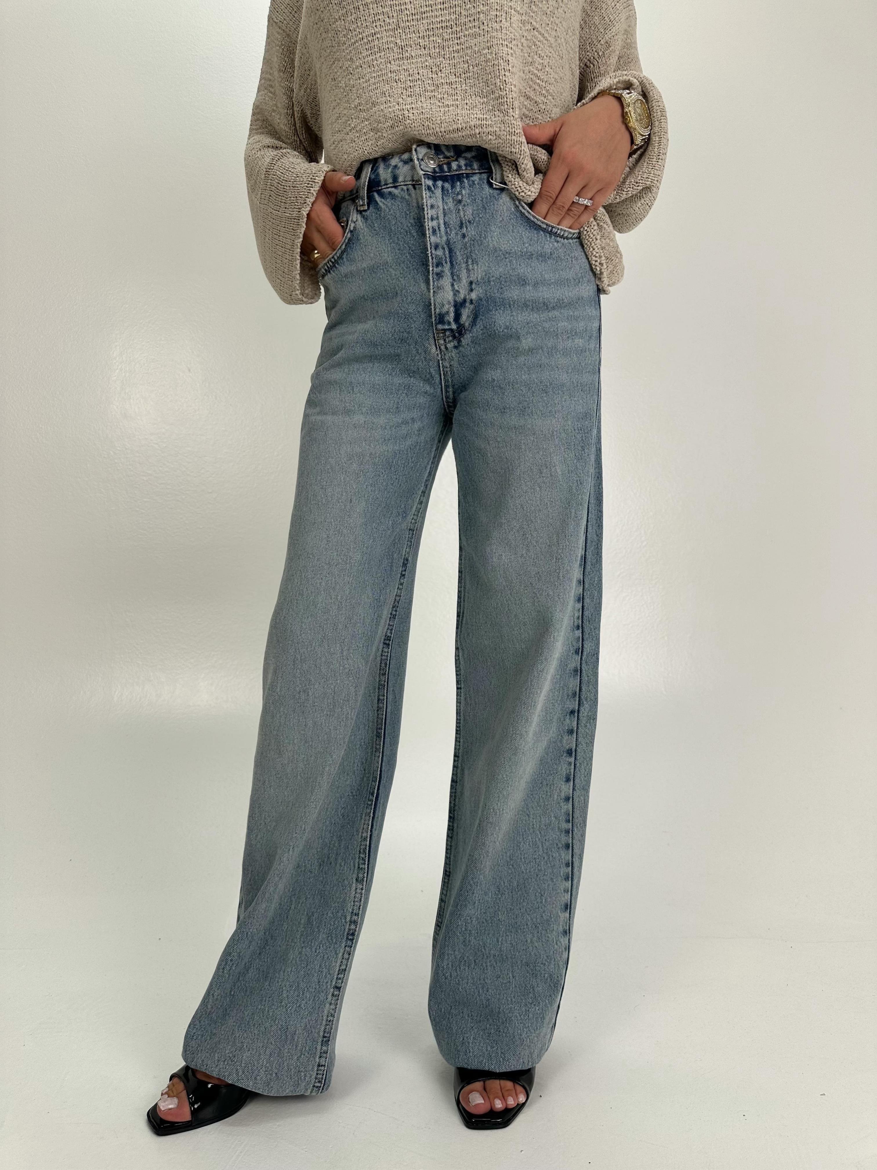 YIKMALI  KESİK PAÇA STRAİGHT JEAN