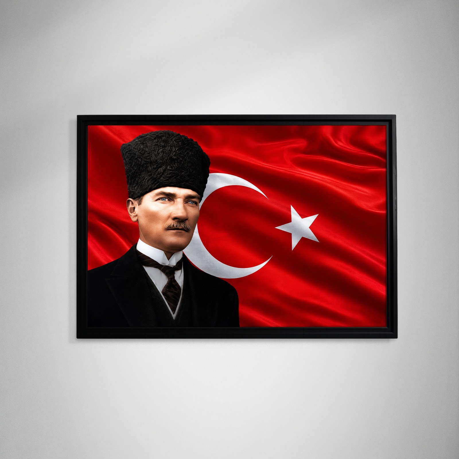 Atatürk Kanvas Tablo – Türk Bayrağı Fonlu Mustafa Kemal Atatürk Duvar Tablosu