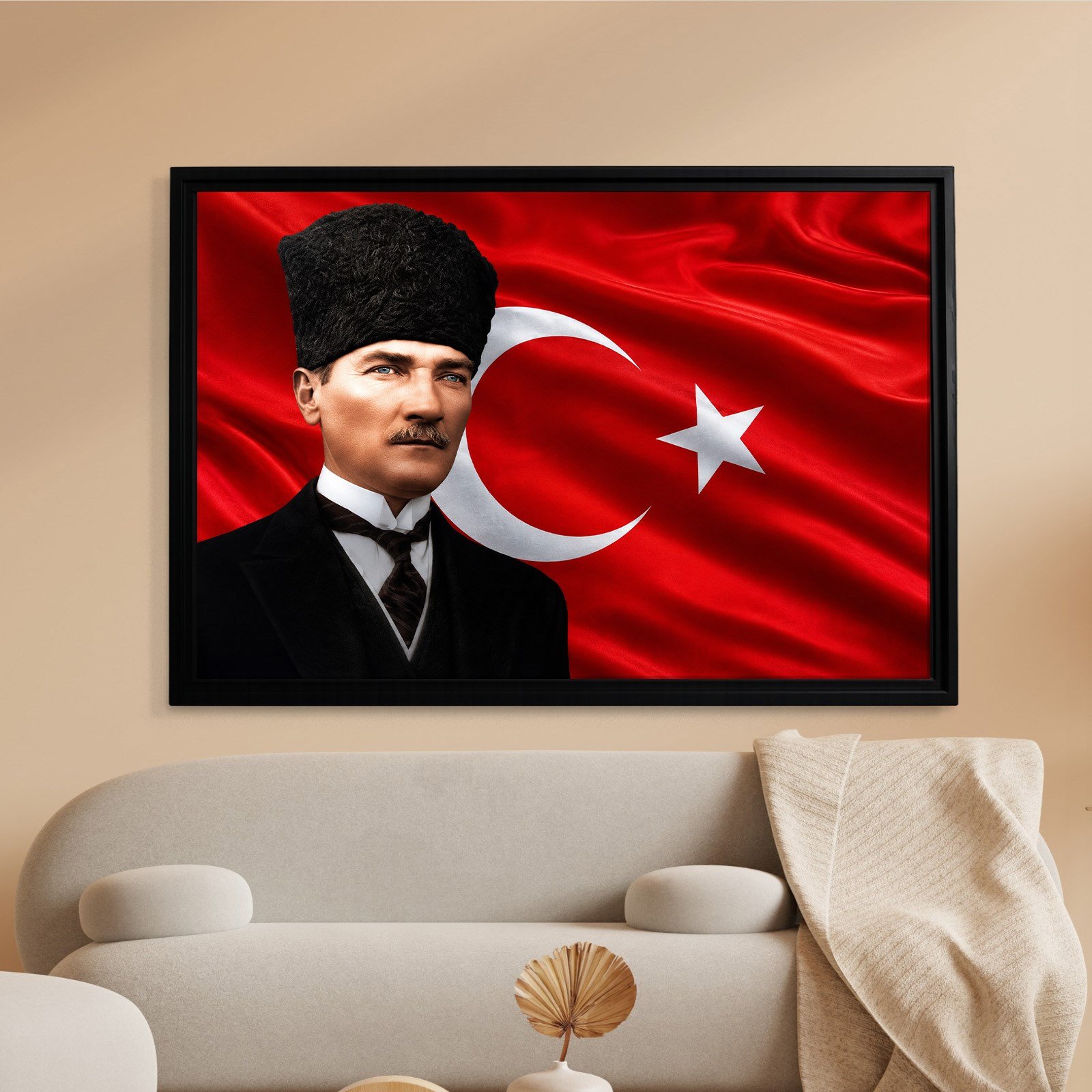 Atatürk Kanvas Tablo – Türk Bayrağı Fonlu Mustafa Kemal Atatürk Duvar Tablosu