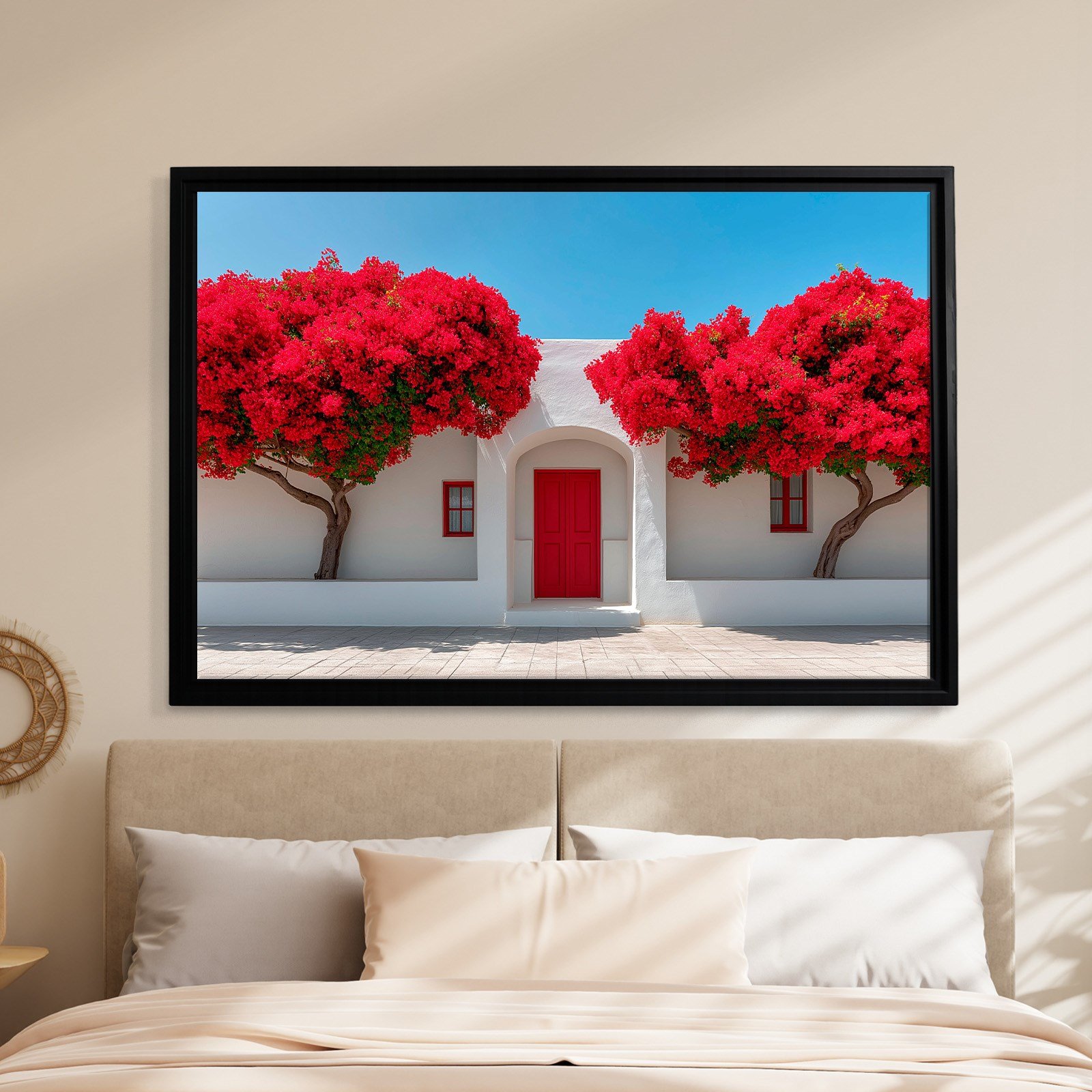 Beyaz Akdeniz Evleri ve Kırmızı Begonvil Kanvas Tablo | Santorini Premium Duvar Sanatı