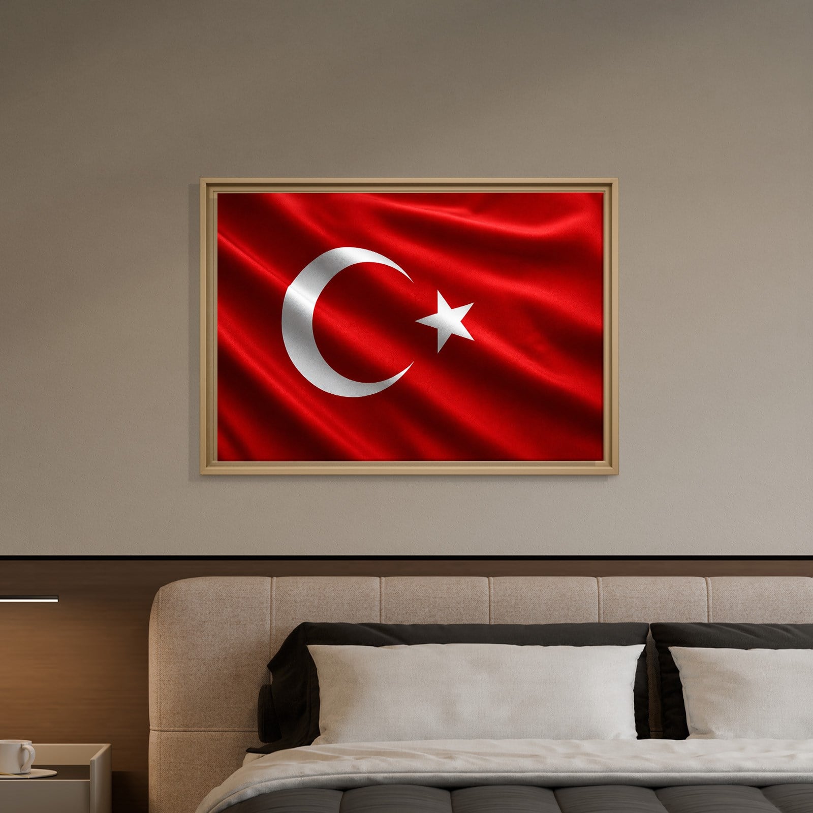 Dalgalanan Türk Bayrağı Kanvas Tablo | Premium Ay Yıldız Duvar Dekoru