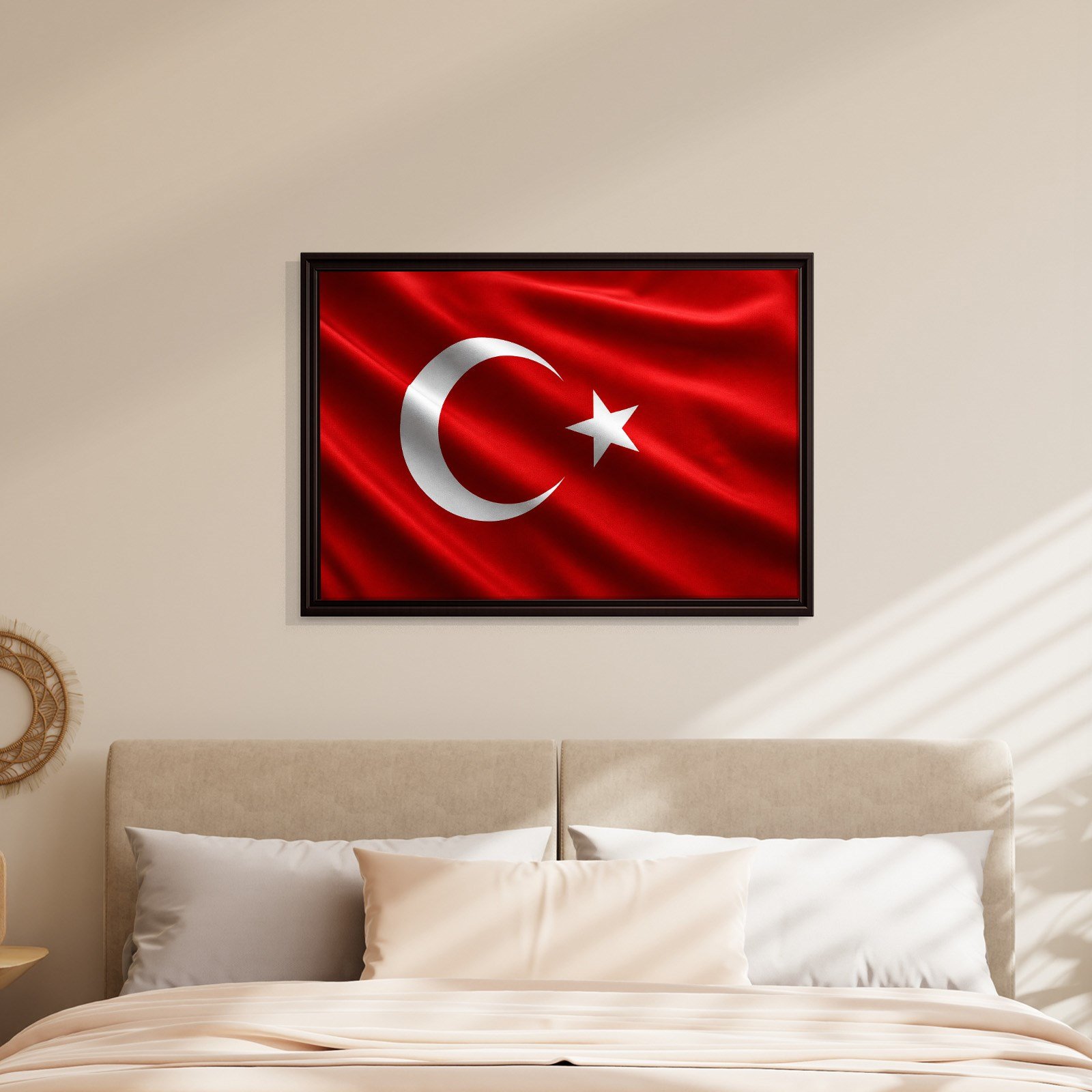 Dalgalanan Türk Bayrağı Kanvas Tablo | Premium Ay Yıldız Duvar Dekoru