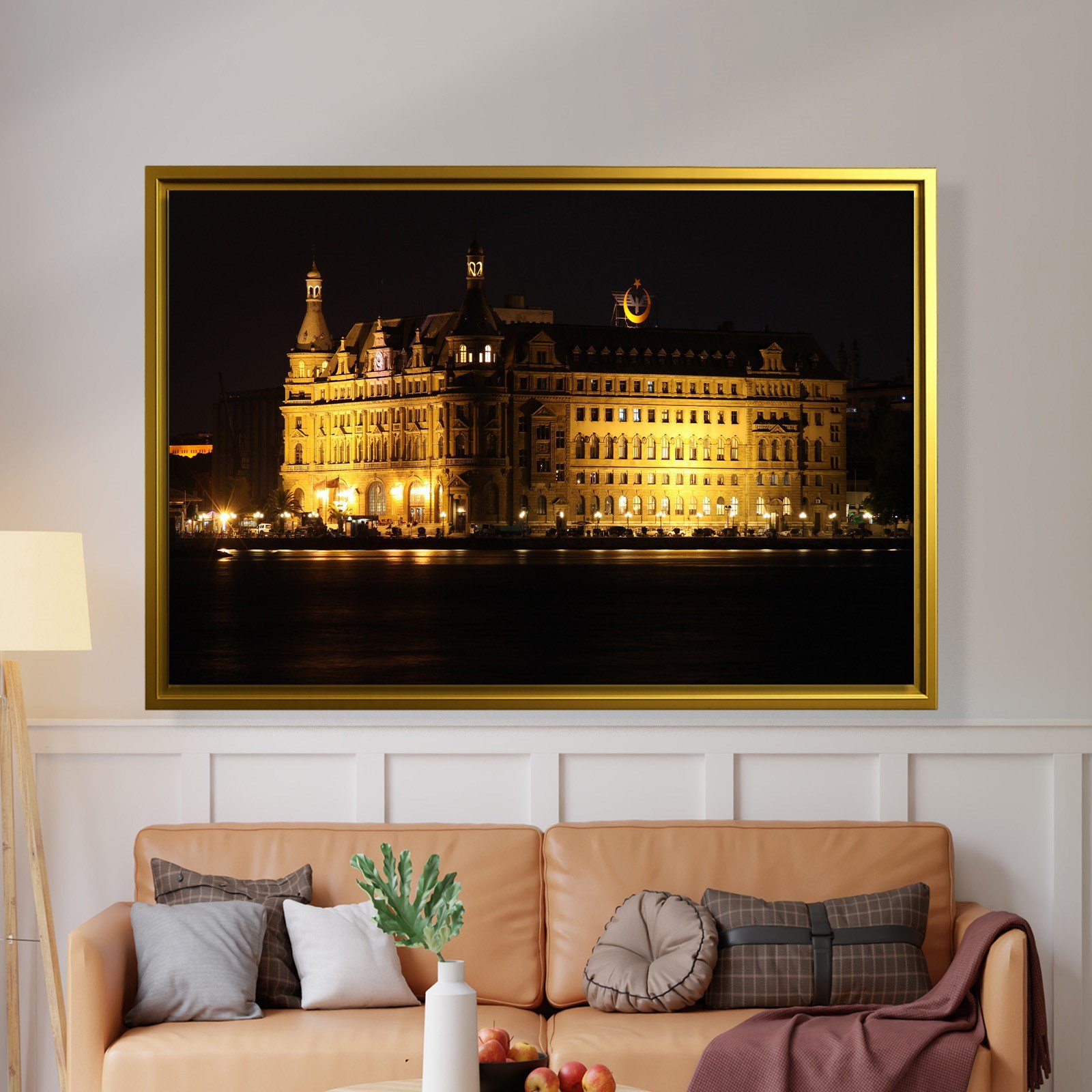 İSTANBUL – Haydarpaşa’nın Işığında Zamanın Sessizliği