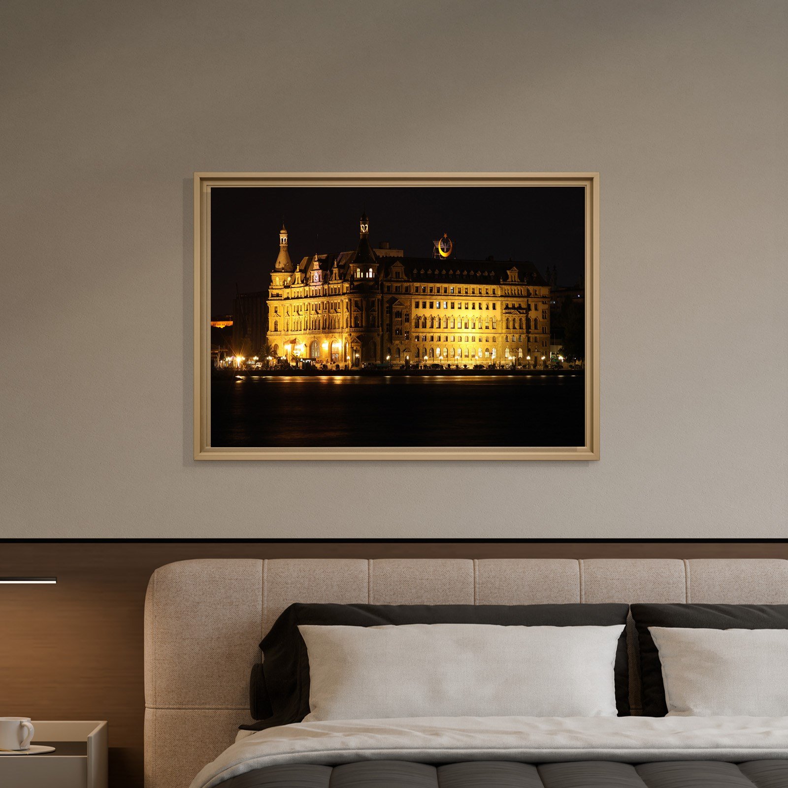 İSTANBUL – Haydarpaşa’nın Işığında Zamanın Sessizliği