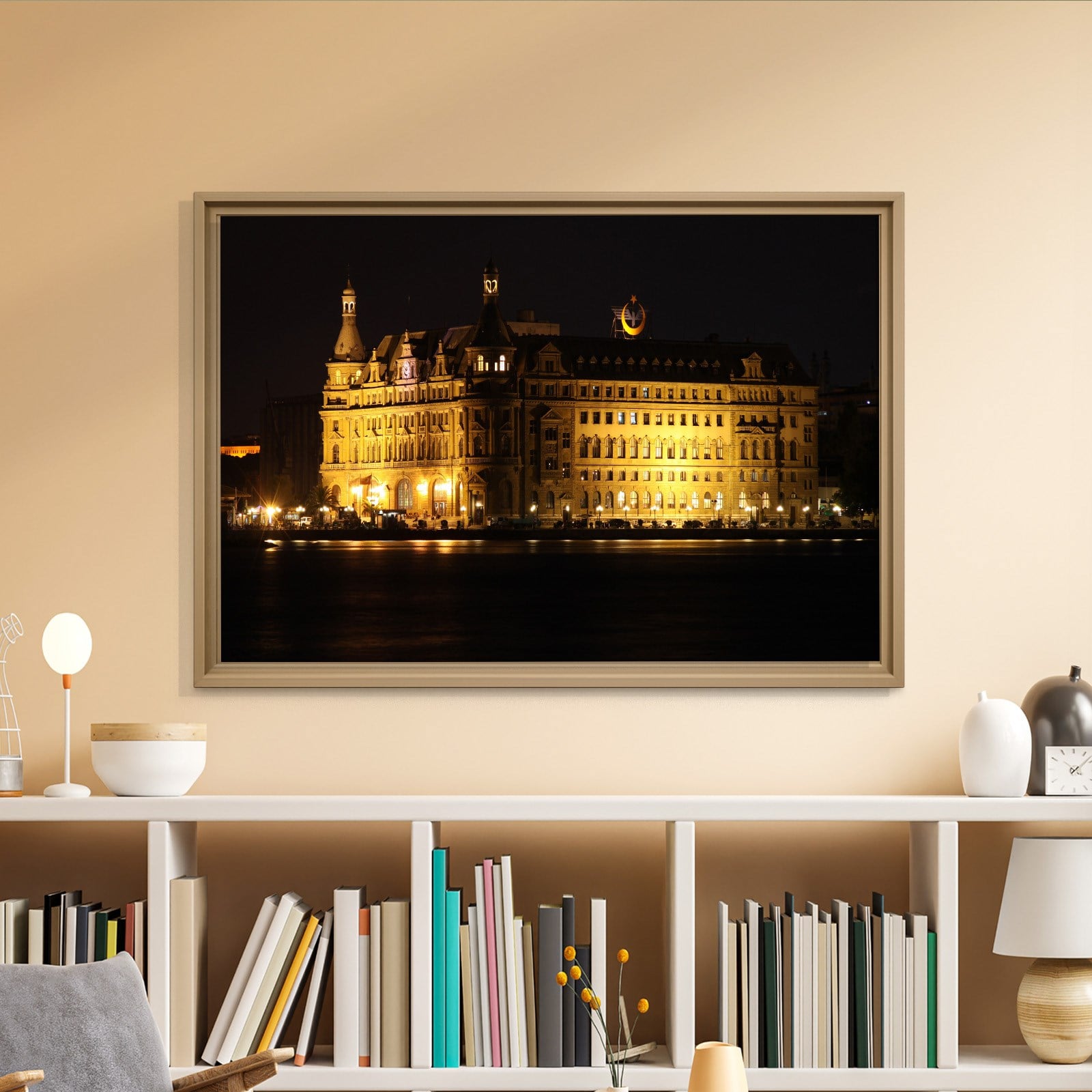 İSTANBUL – Haydarpaşa’nın Işığında Zamanın Sessizliği