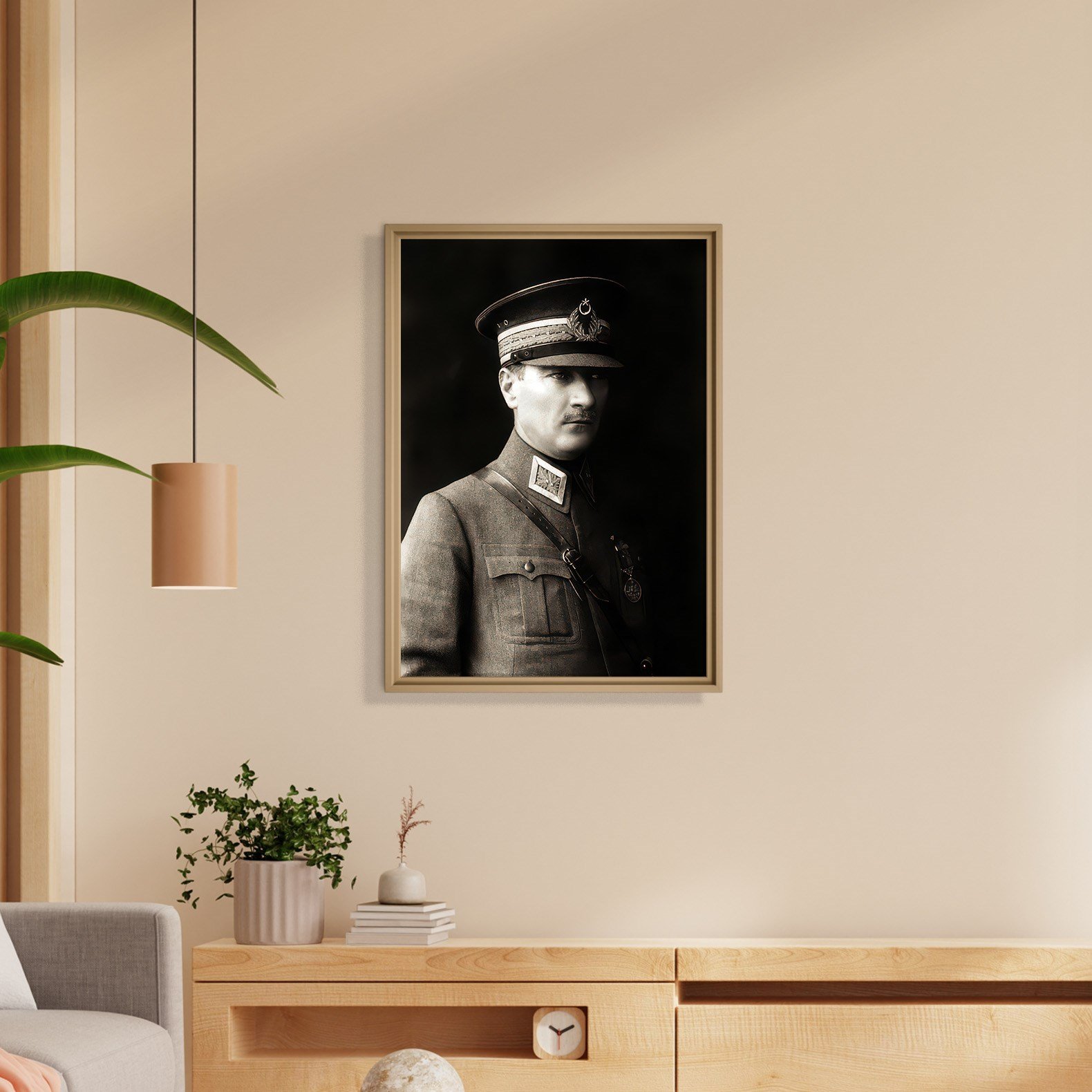 Mustafa Kemal Atatürk Askeri Üniformalı Portre Kanvas Tablo – Premium HD Baskı