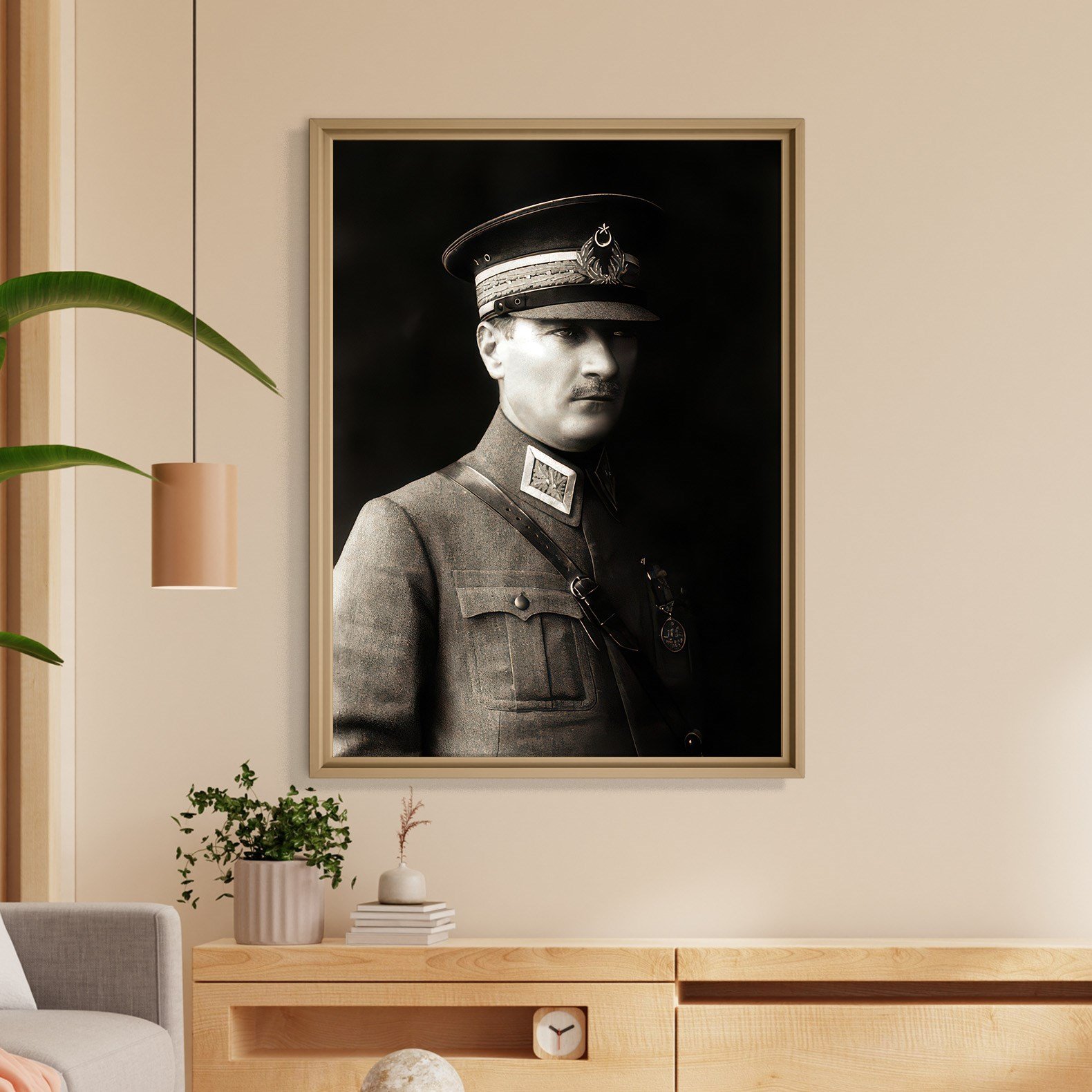 Mustafa Kemal Atatürk Askeri Üniformalı Portre Kanvas Tablo – Premium HD Baskı