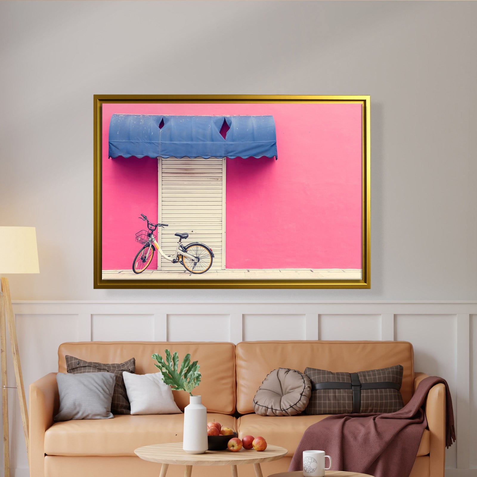 Pembe Duvar ve Bisiklet Kanvas Tablo | Minimal Şehir Fotoğrafı Duvar Dekoru