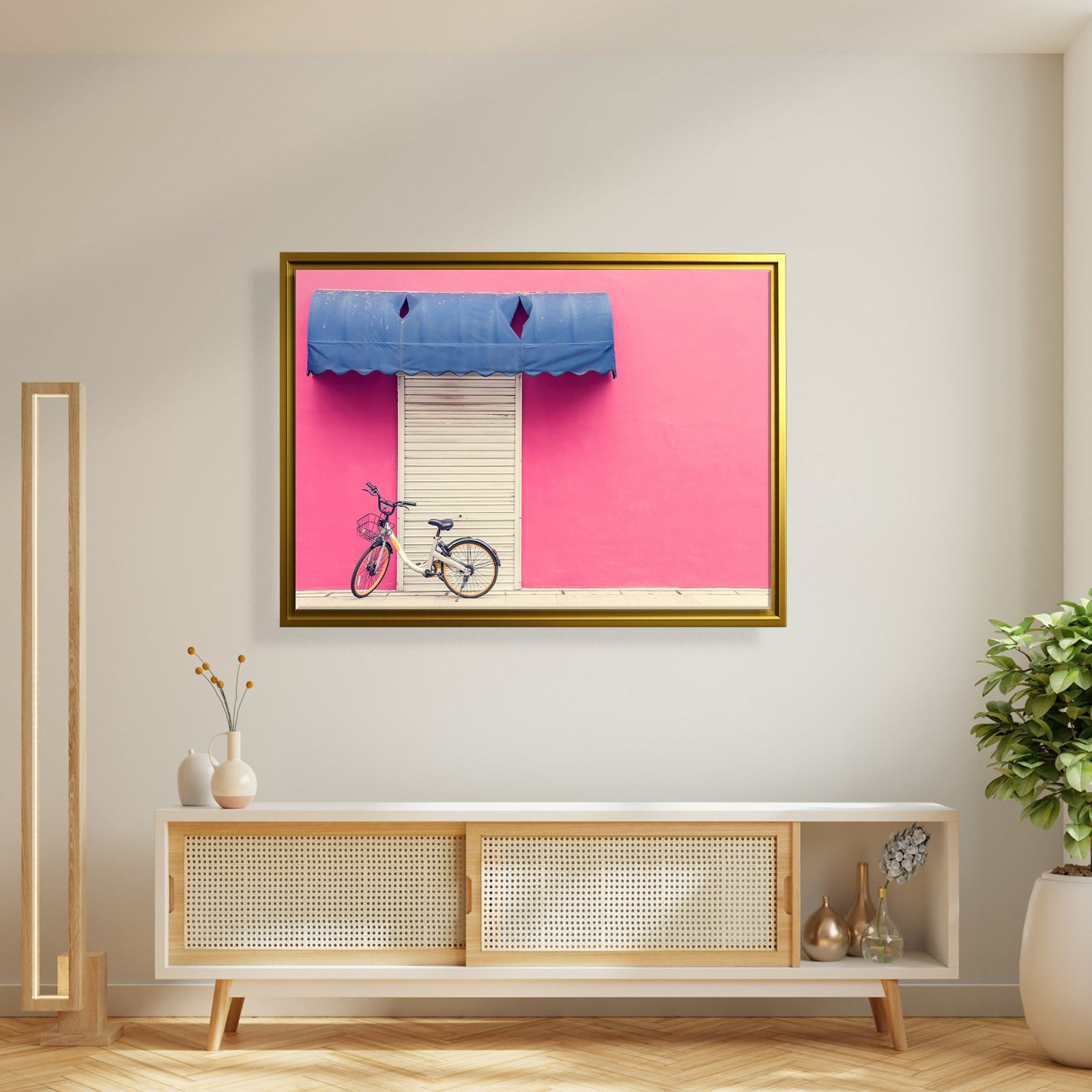 Pembe Duvar ve Bisiklet Kanvas Tablo | Minimal Şehir Fotoğrafı Duvar Dekoru