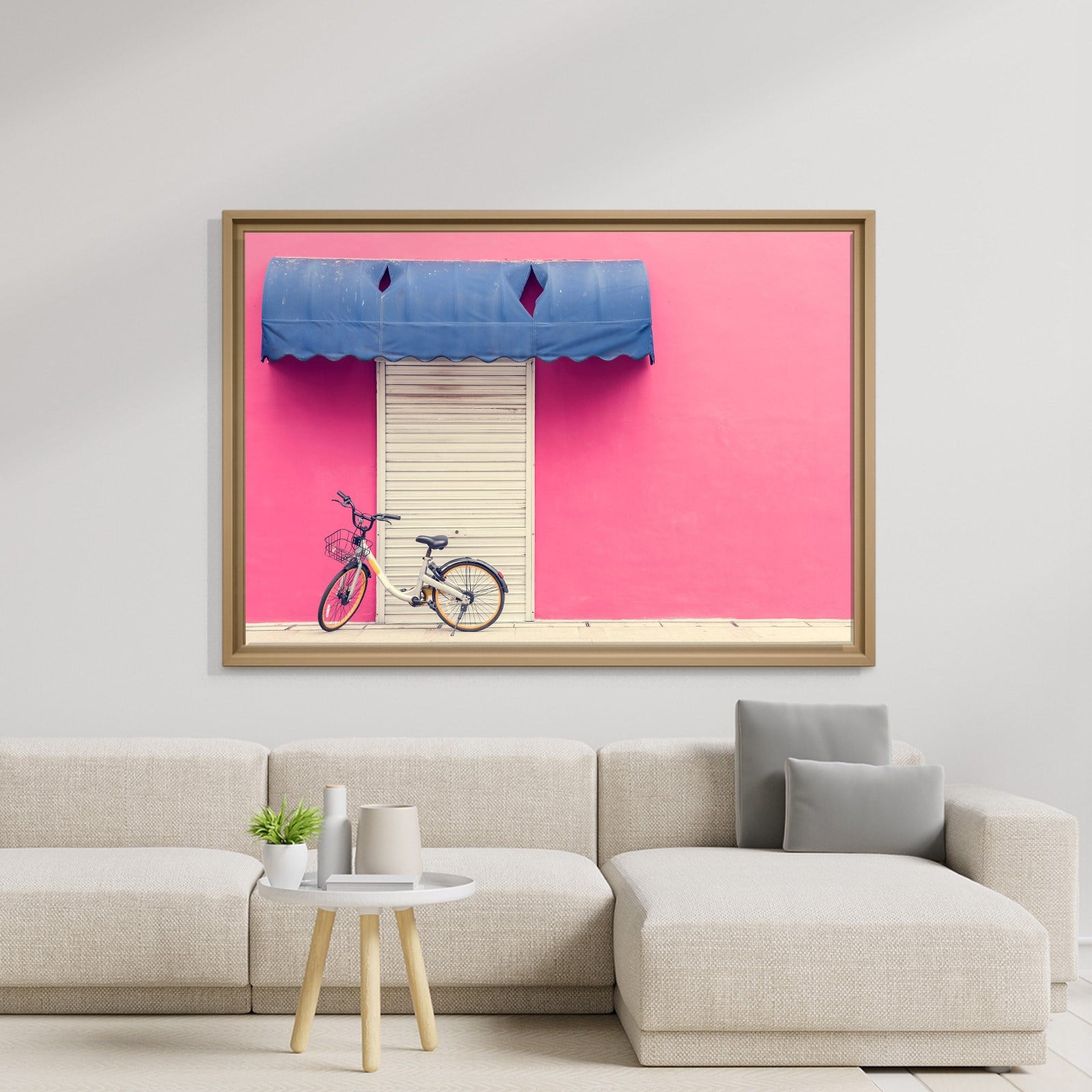 Pembe Duvar ve Bisiklet Kanvas Tablo | Minimal Şehir Fotoğrafı Duvar Dekoru