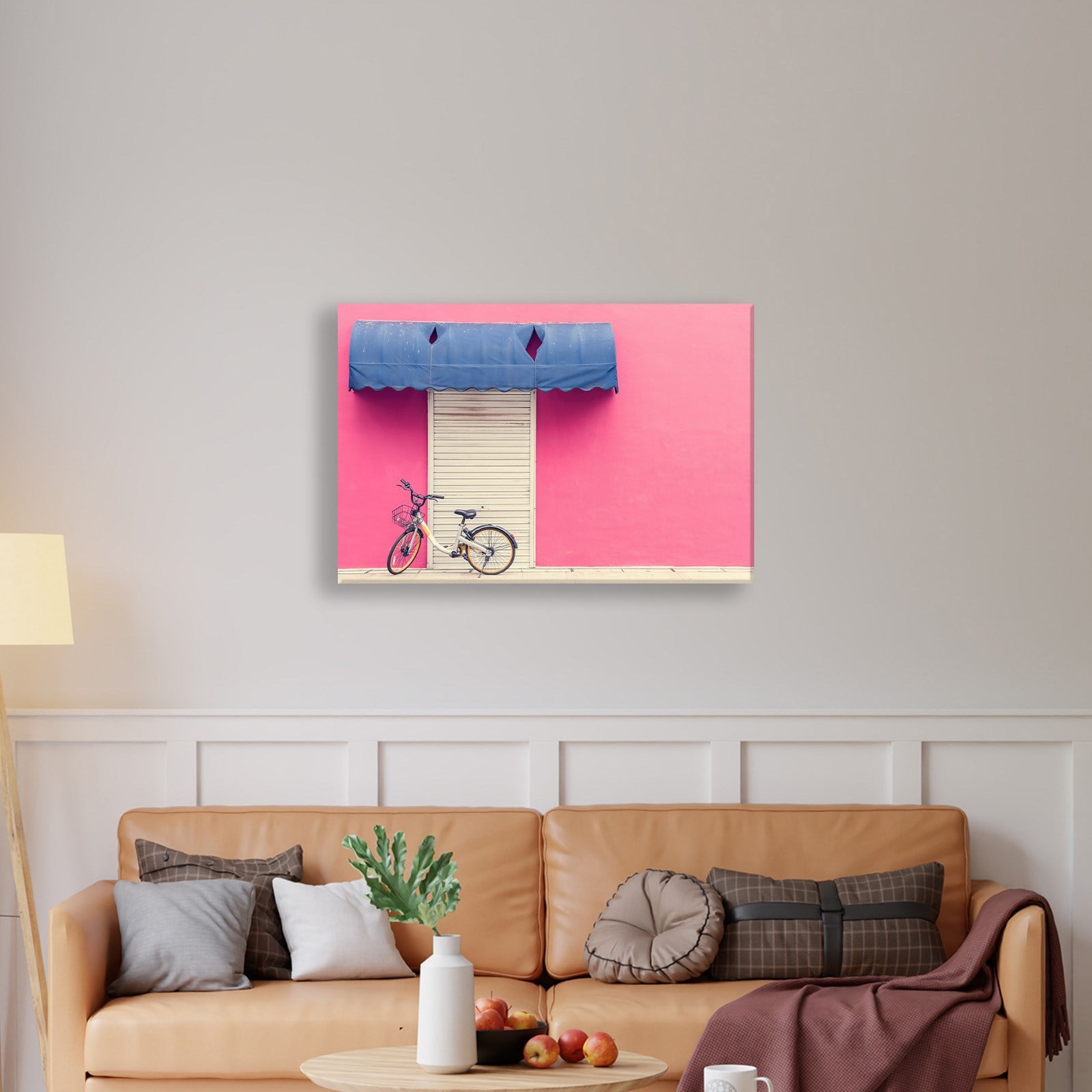 Pembe Duvar ve Bisiklet Kanvas Tablo | Minimal Şehir Fotoğrafı Duvar Dekoru