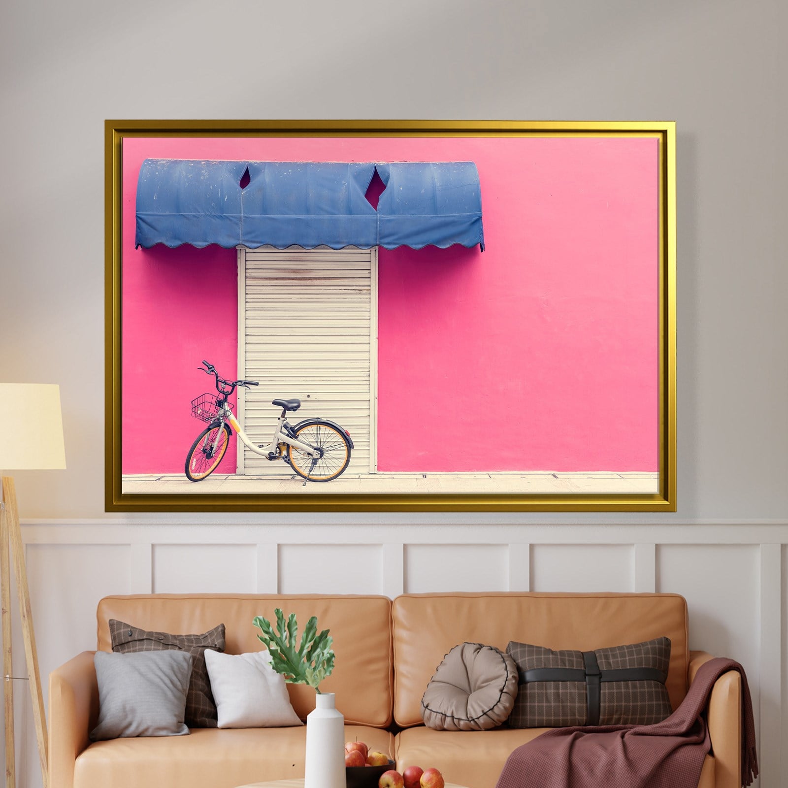 Pembe Duvar ve Bisiklet Kanvas Tablo | Minimal Şehir Fotoğrafı Duvar Dekoru
