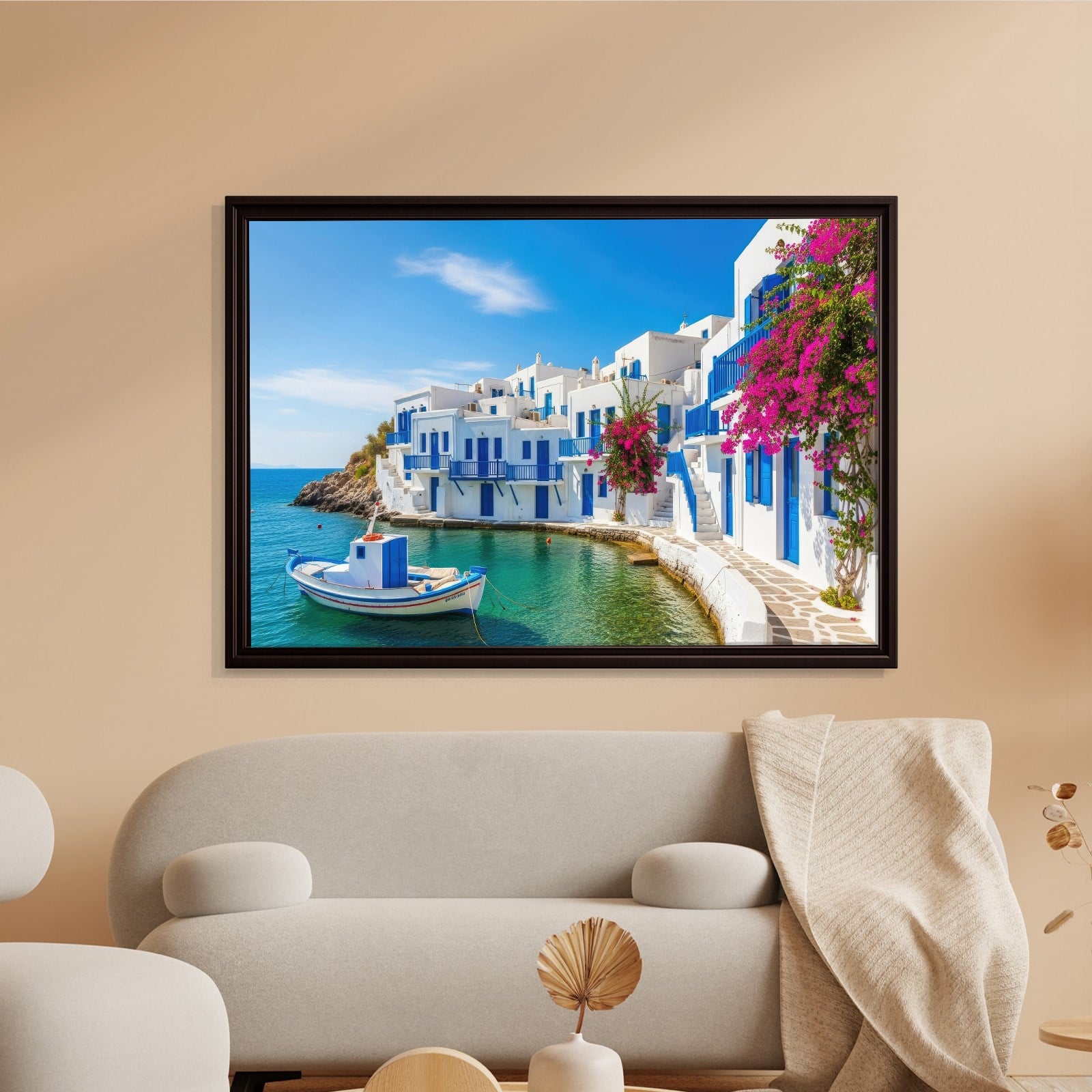 Santorini Limanı Kanvas Tablo | Mavi Beyaz Evler, Tekne ve Begonvil Deniz Manzarası