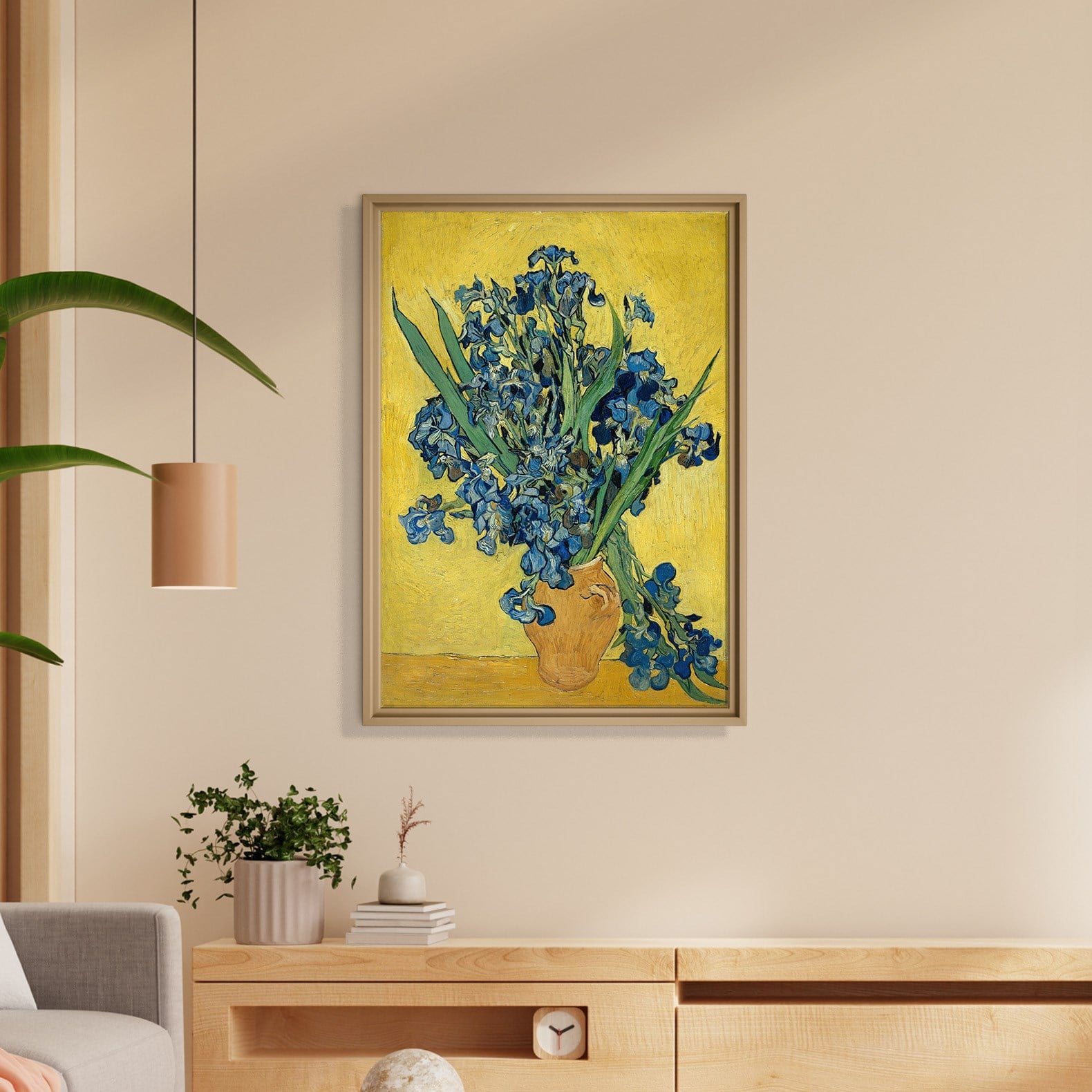 Sarı Vazoda Süsenler Kanvas Tablo – Vincent van Gogh Çiçek Natürmort Fine Art Baskısı