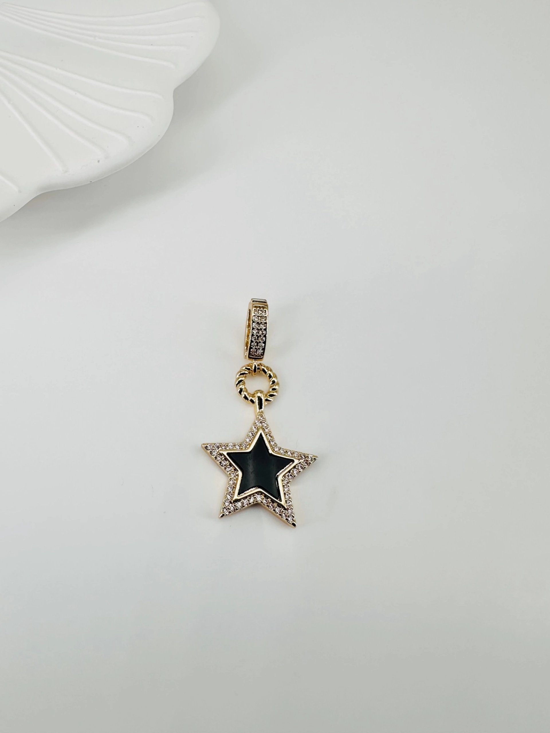 Ajda Charm