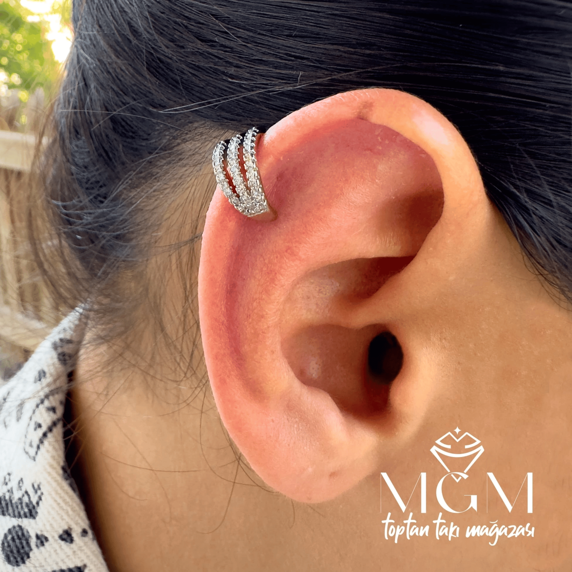 Kıkırdak Küpesi Earcuff