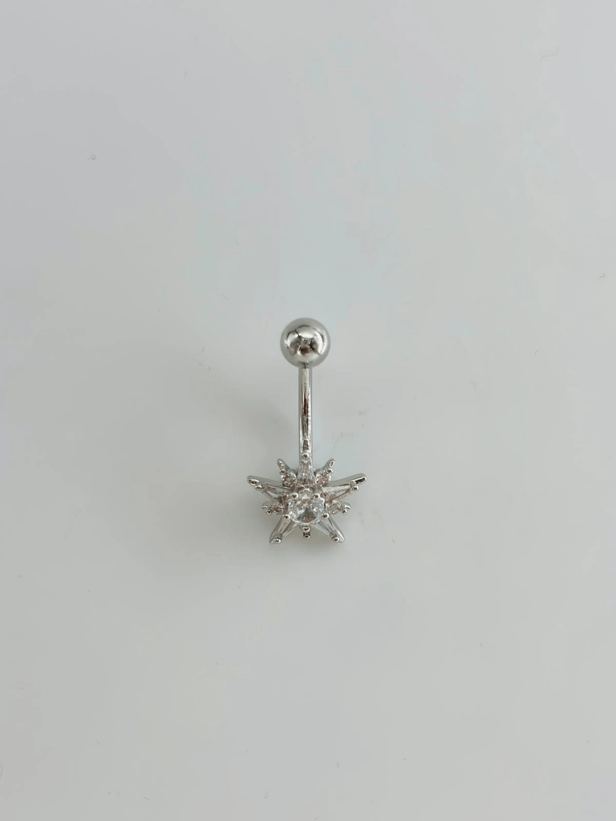 Kutup Yıldızı Detaylı Göbek Piercing