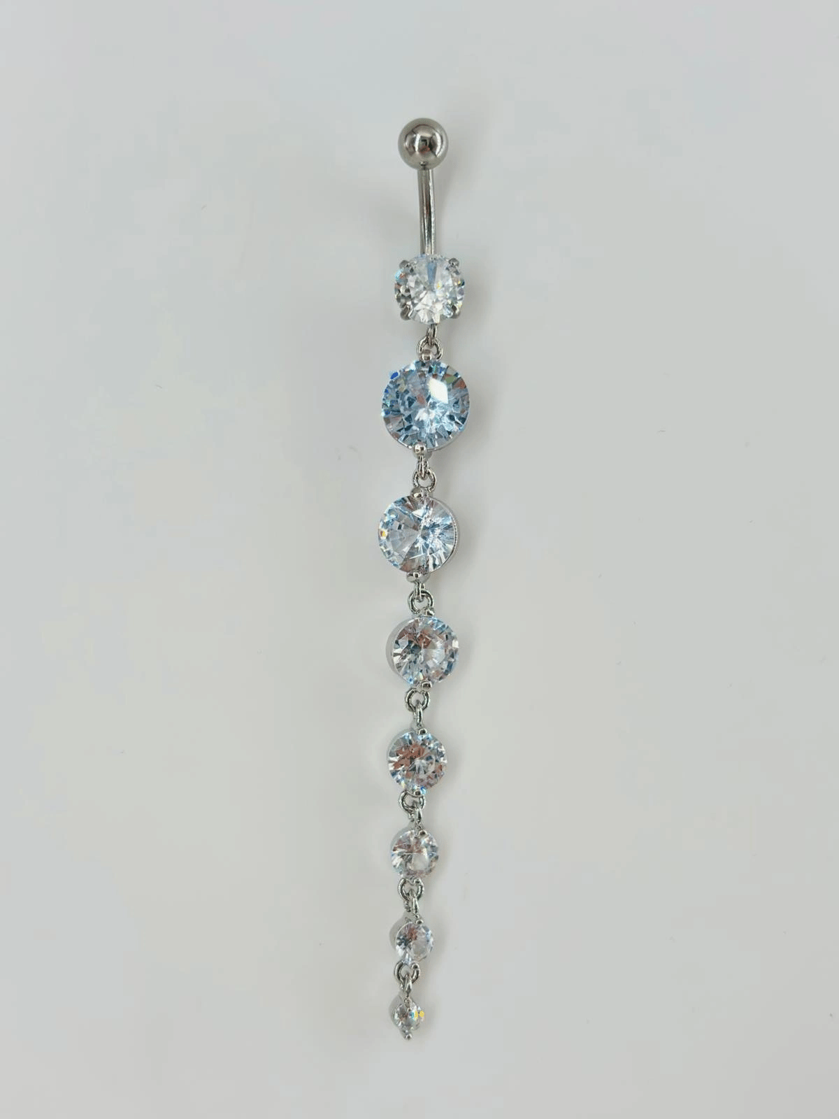 Sallantılı Göbek Piercing