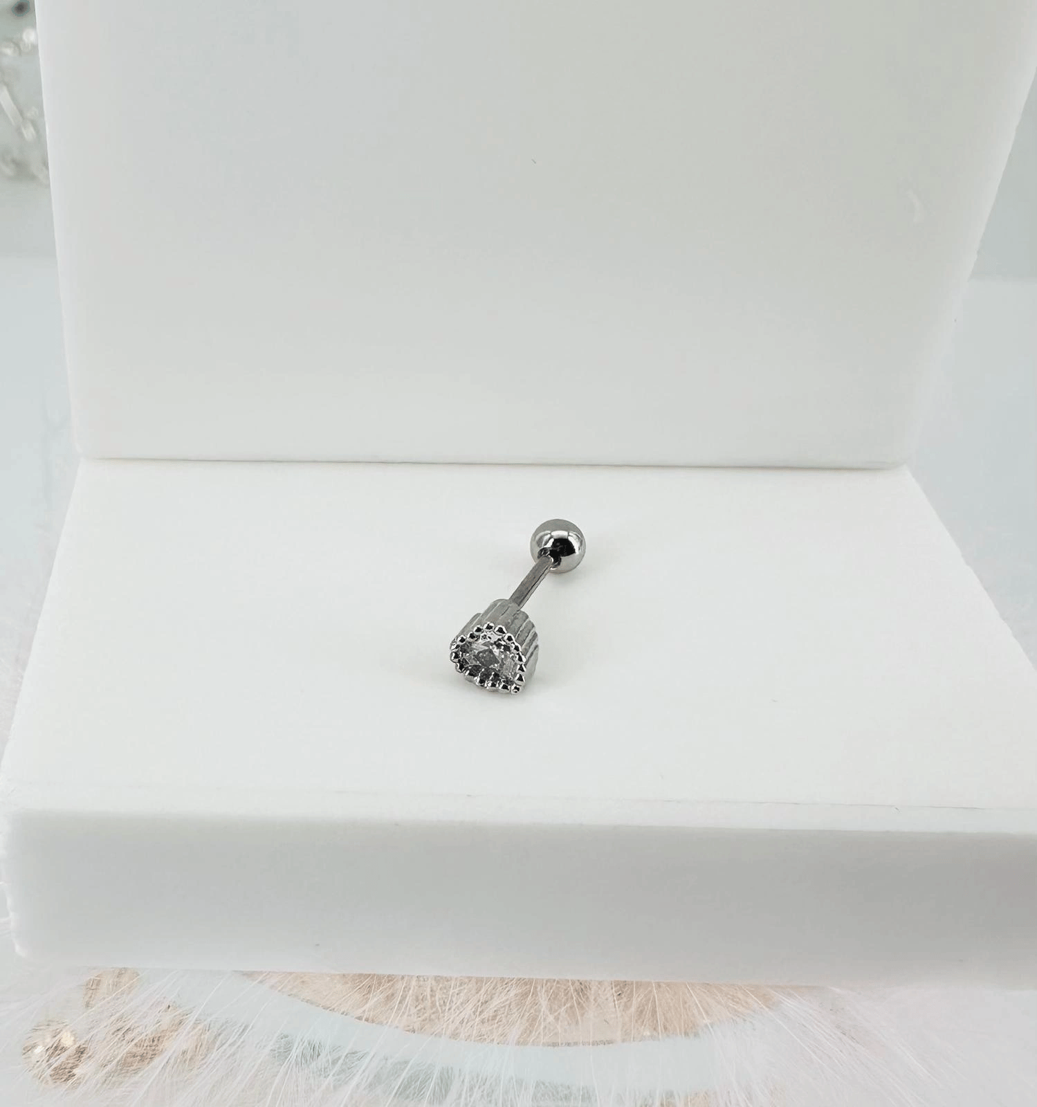 Tragus Kıkırdak Küpesi