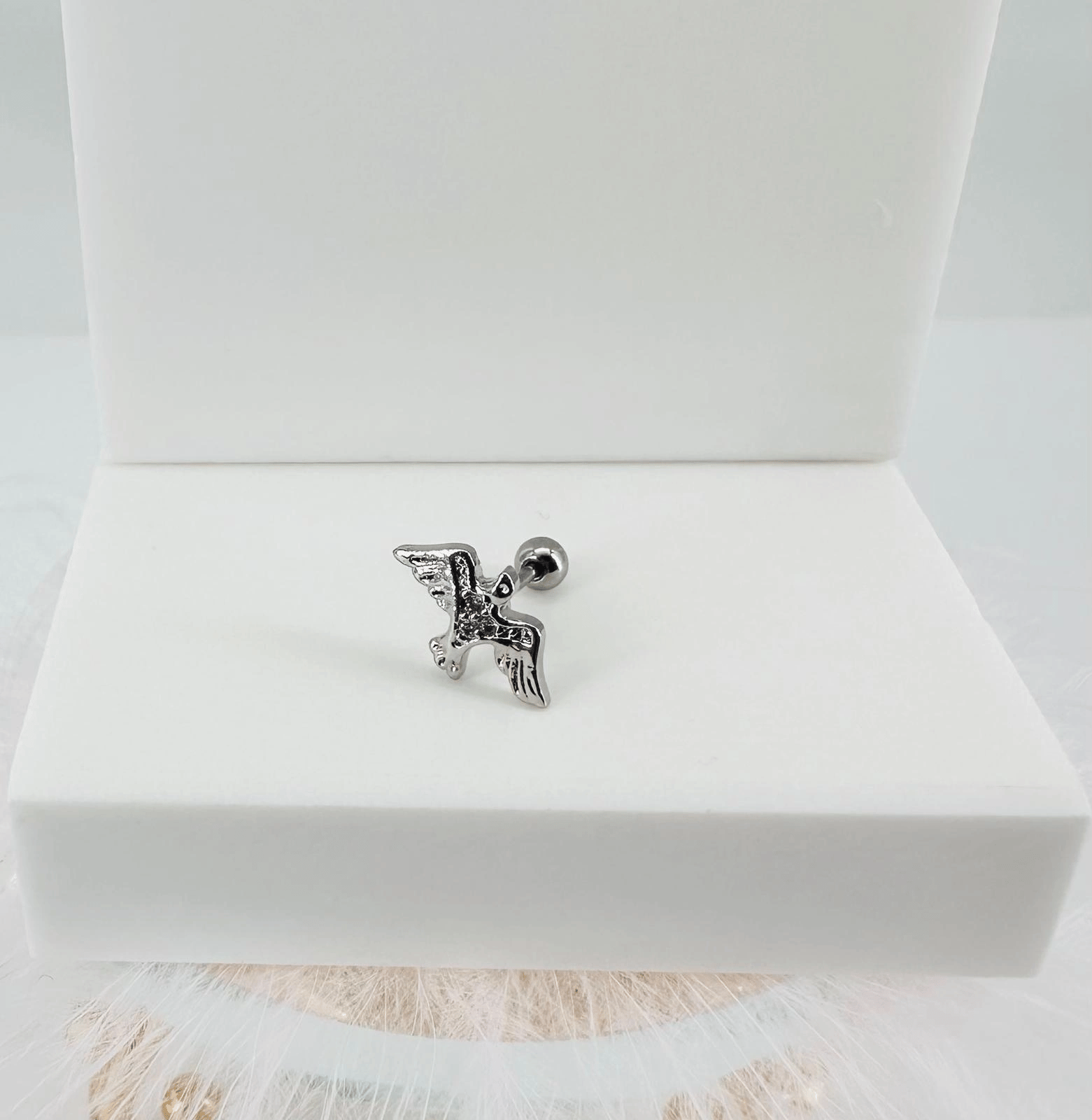 Tragus Kıkırdak Küpesi