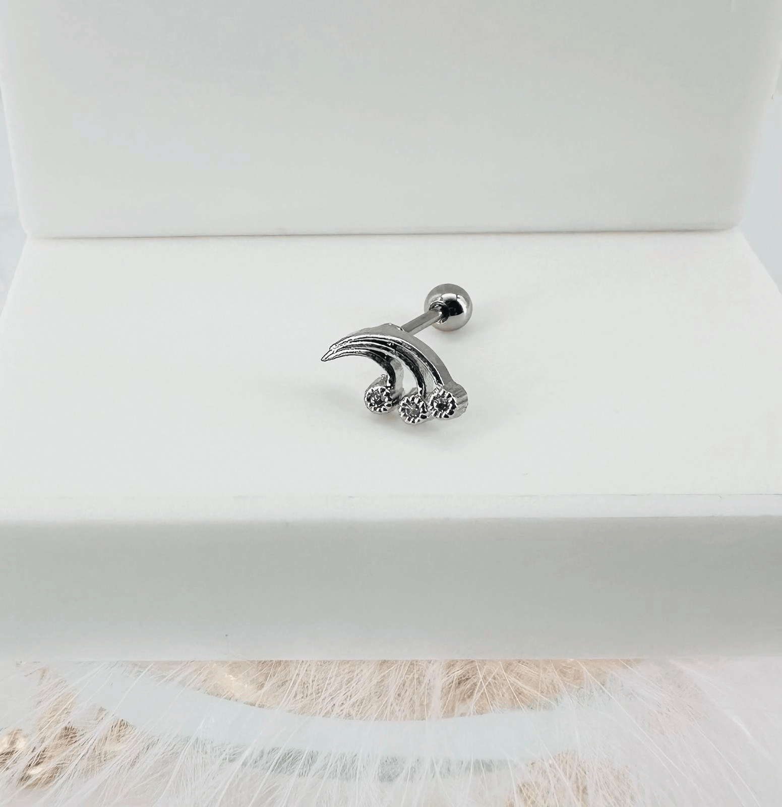 Tragus Kıkırdak Küpesi