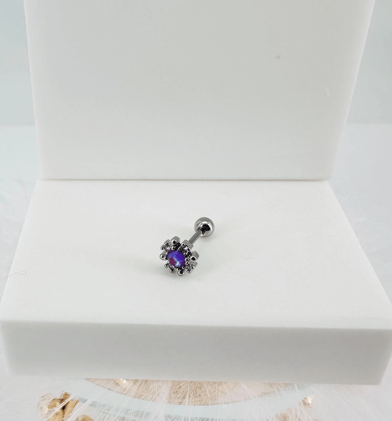 Tragus Kıkırdak Küpesi