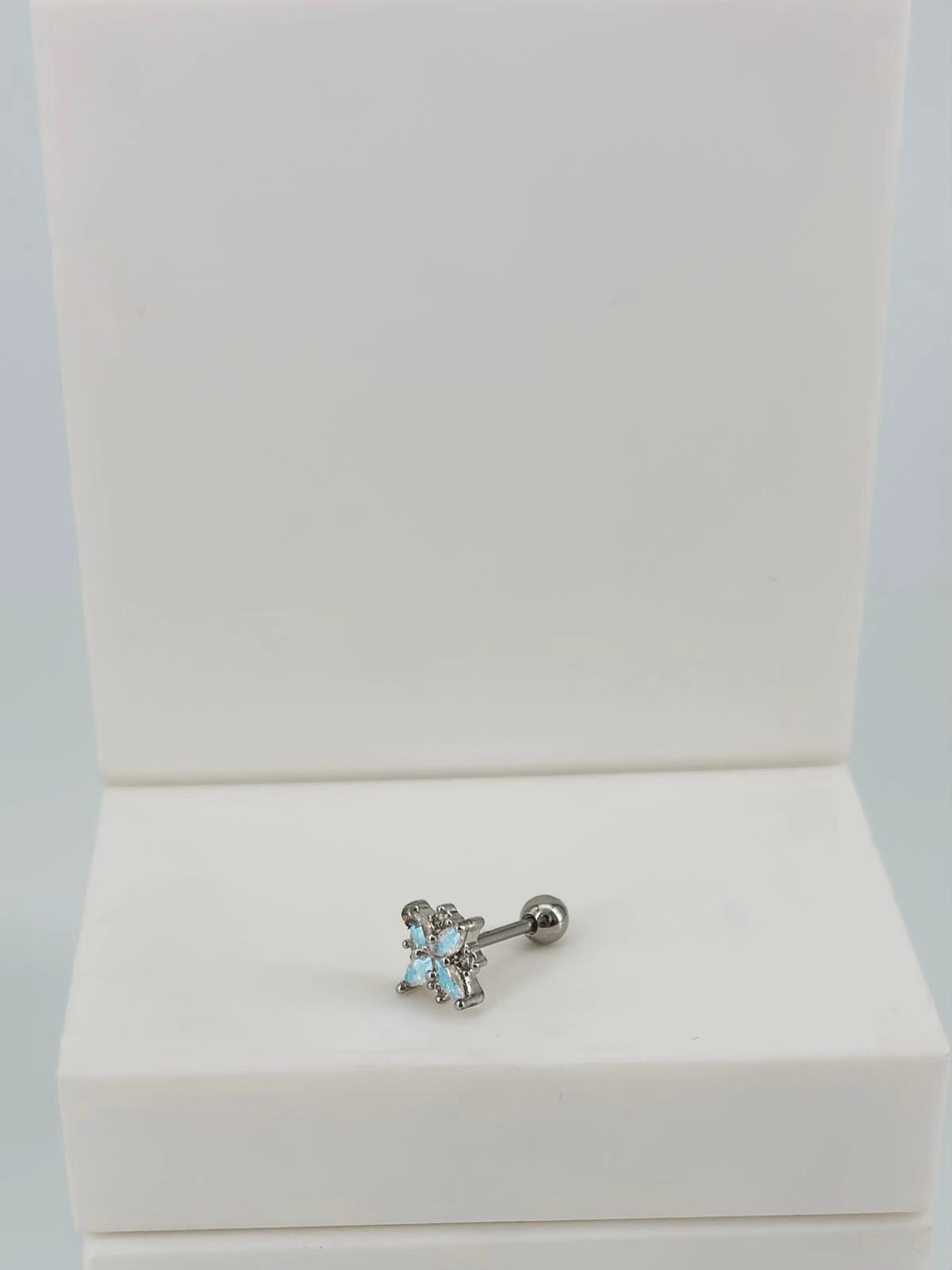 Tragus Kıkırdak Küpesi