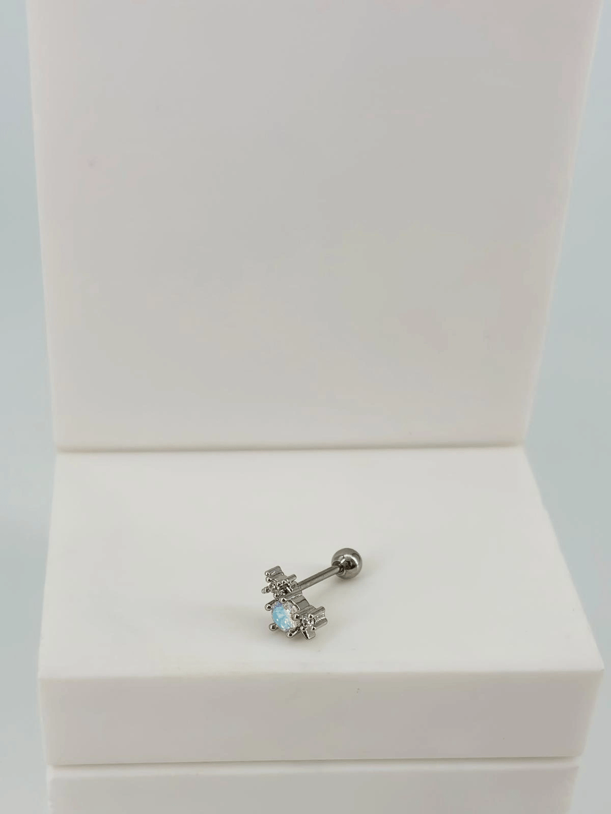 Tragus Kıkırdak Küpesi