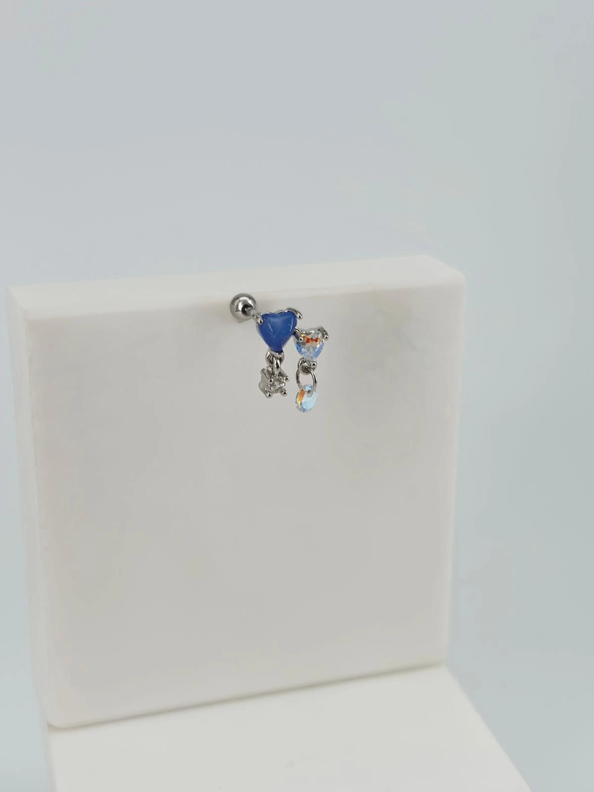 Tragus Kıkırdak Küpesi