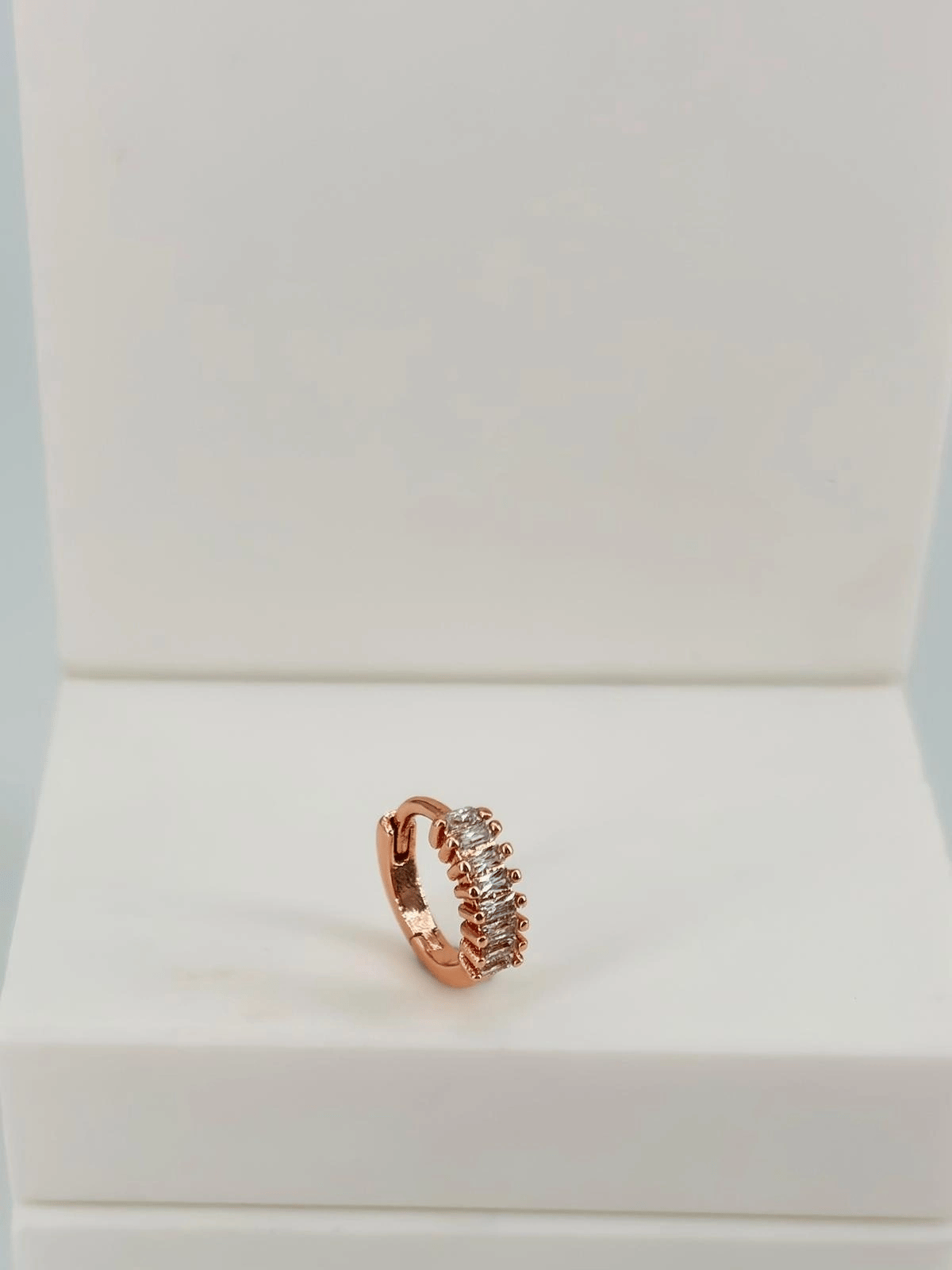 Tragus Kıkırdak Küpesi