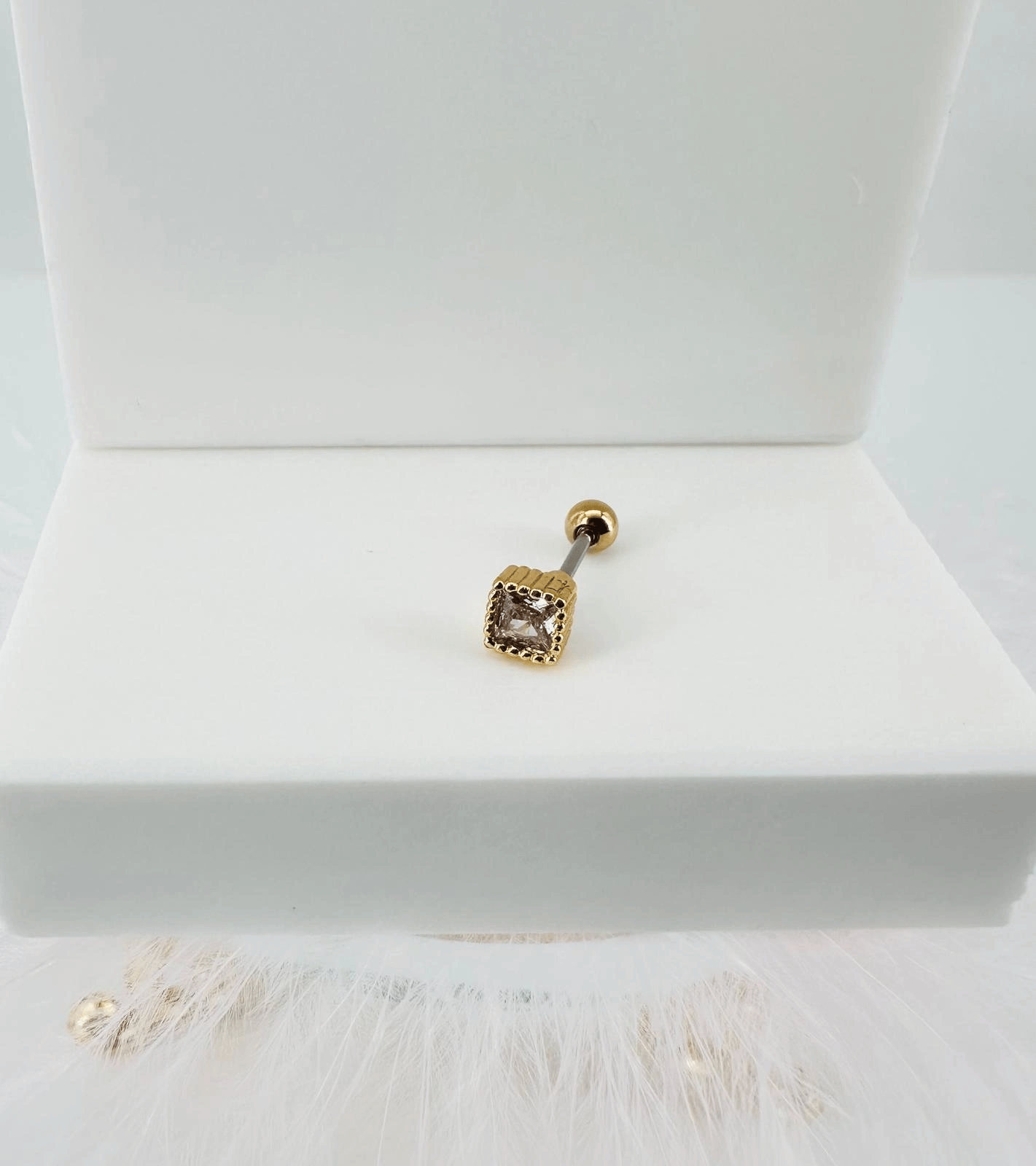 Tragus Kıkırdak Küpesi