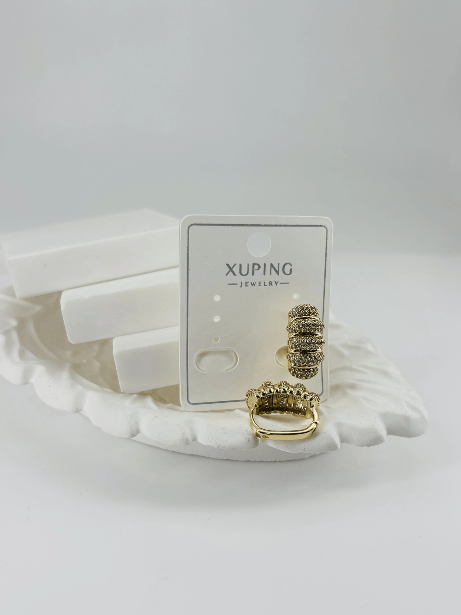 Xupıng Küpe