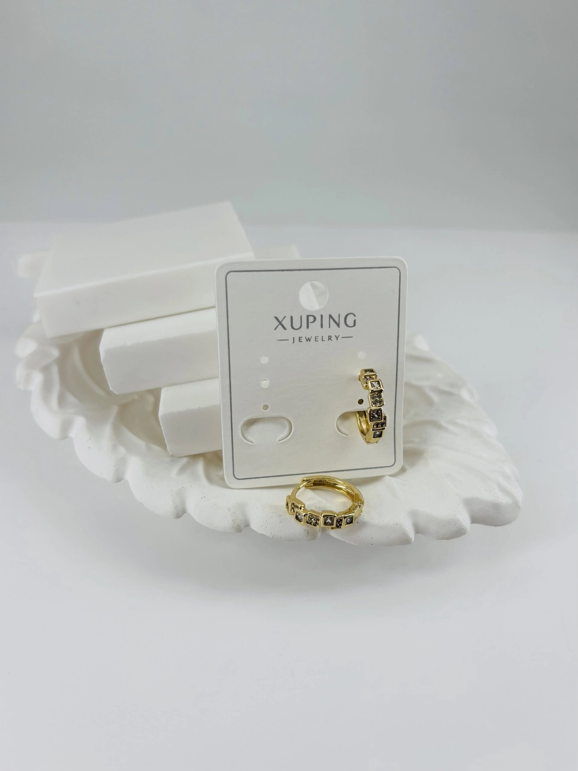 Xupıng Küpe