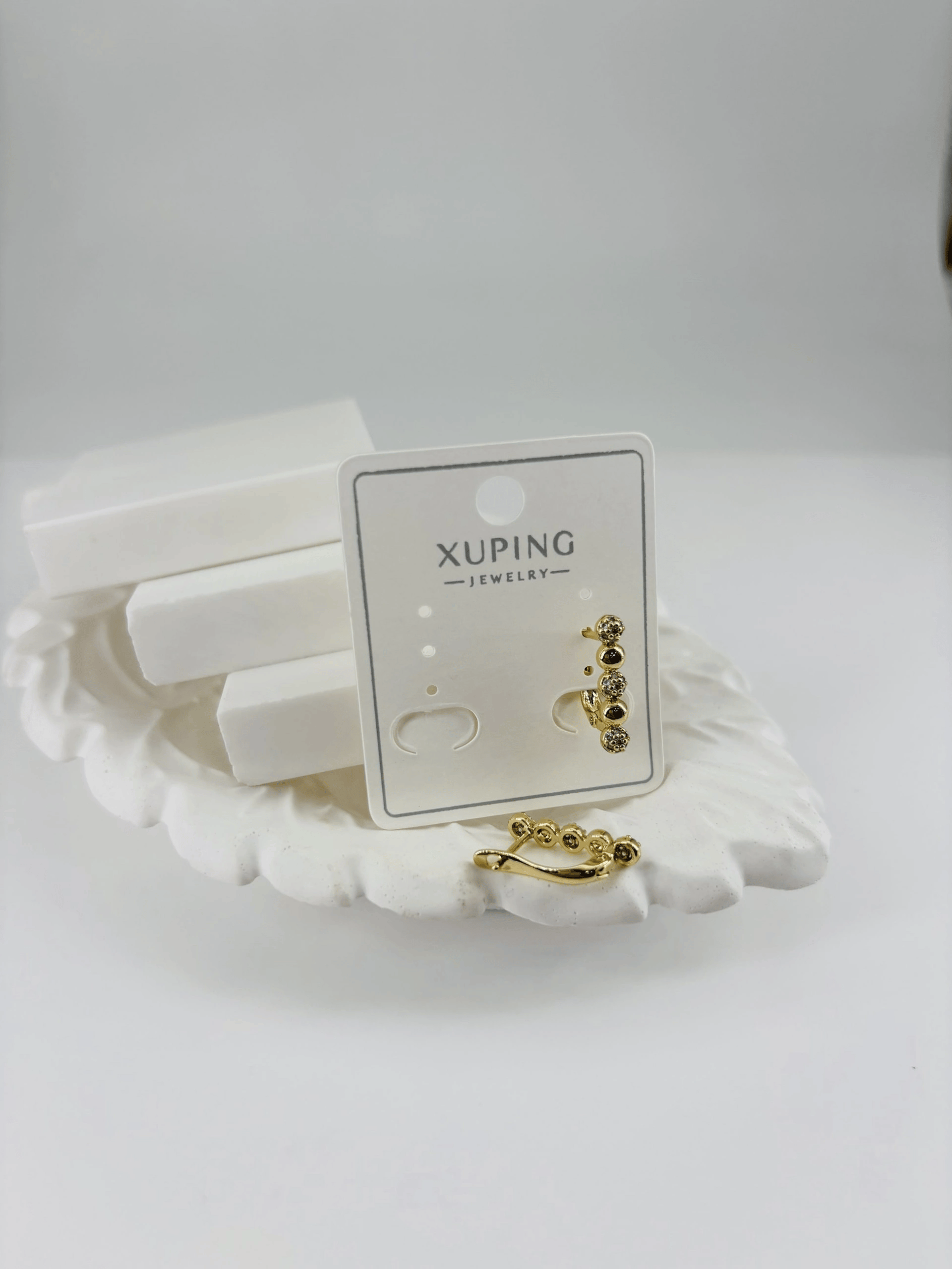 Xupıng Küpe