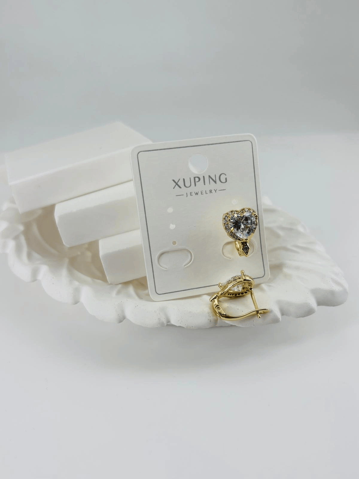 Xupıng Küpe