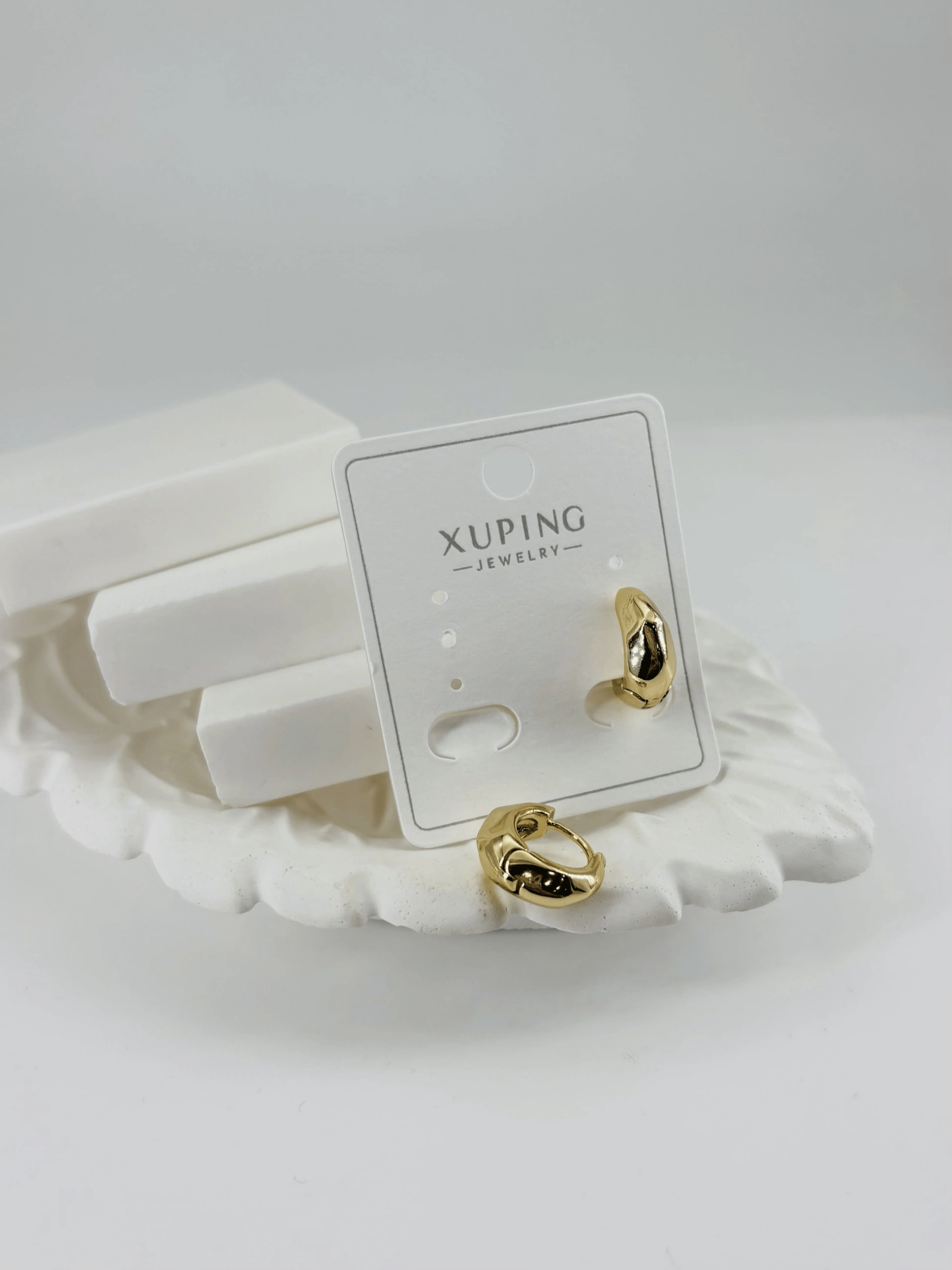 Xupıng Küpe