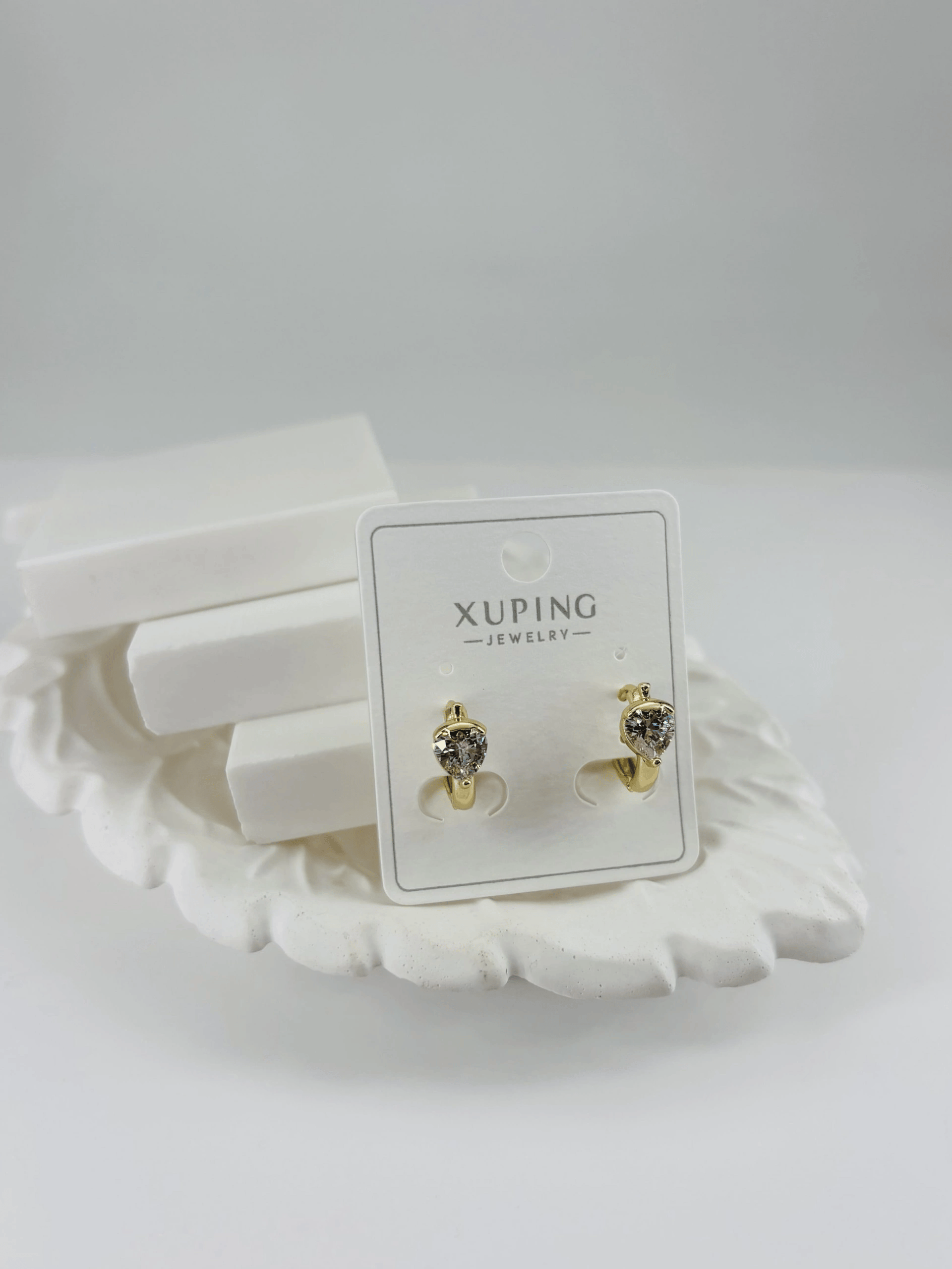 Xupıng Küpe