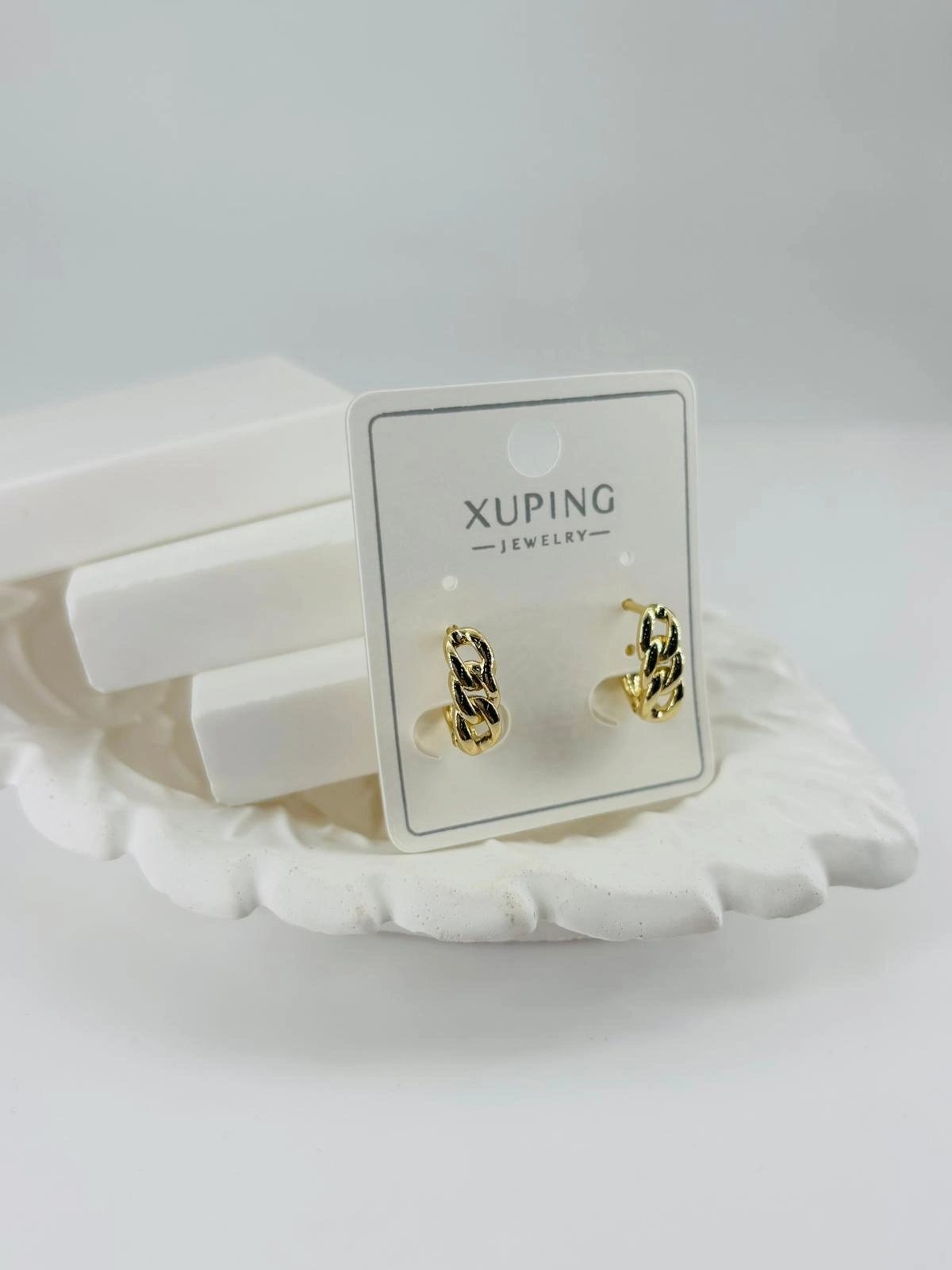 Xupıng Küpe