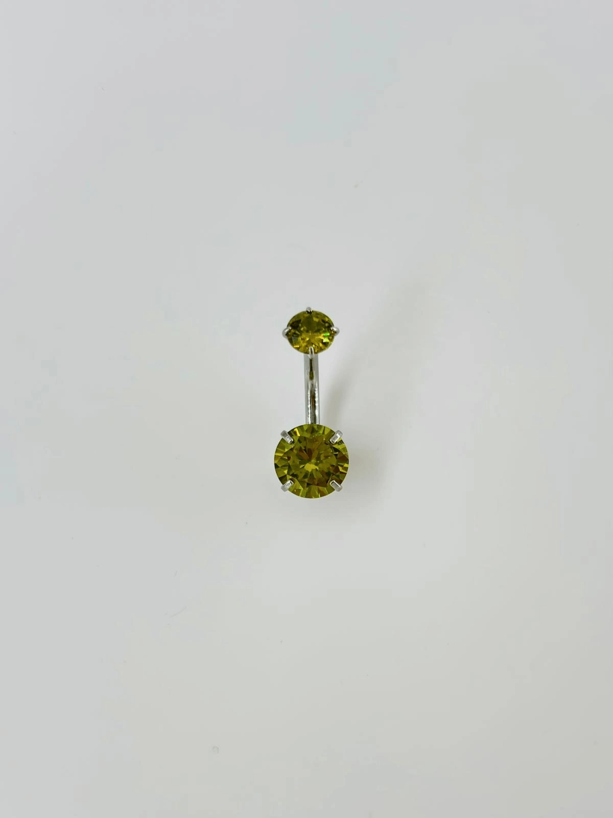 Yeşil Taşlı Göbek Piercing