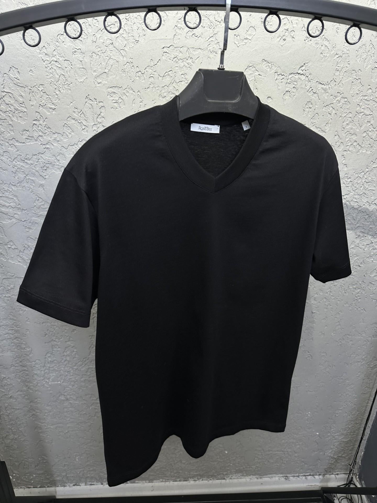 BEE BLACK V-yaka Basic T-shirt